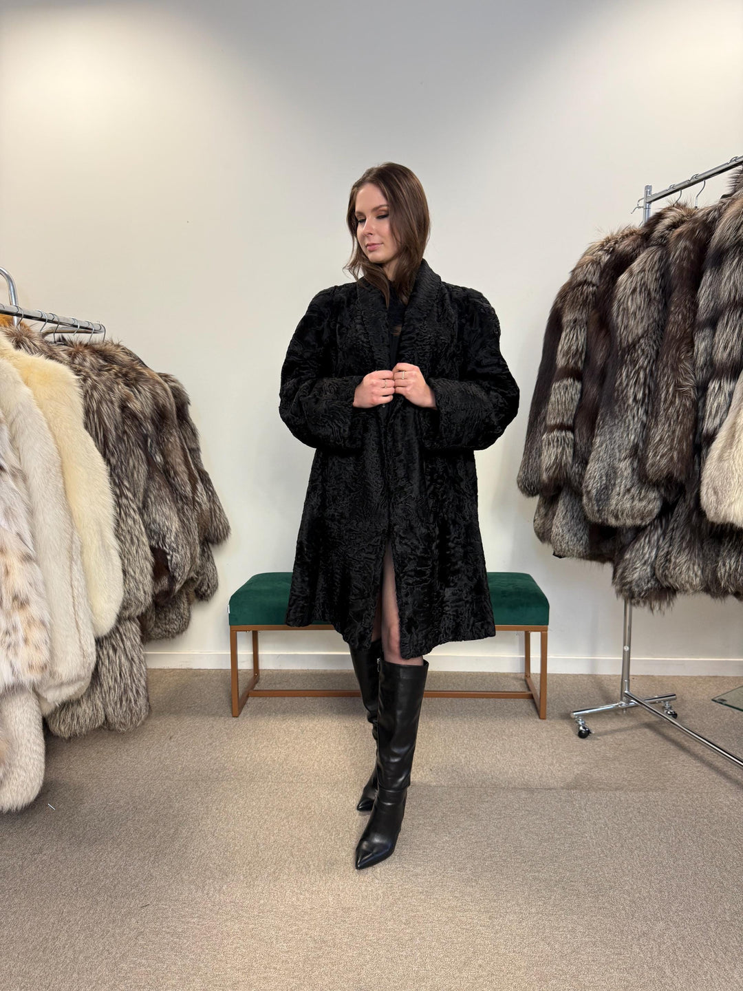 Black Astrakhan Fur Coat, XL Size, Women's Fur Coat, Swakara Astrakhan Fur Coat, Real Astrakhan Fur, Real Fur Coat, Vintage Fur Coat, Fur