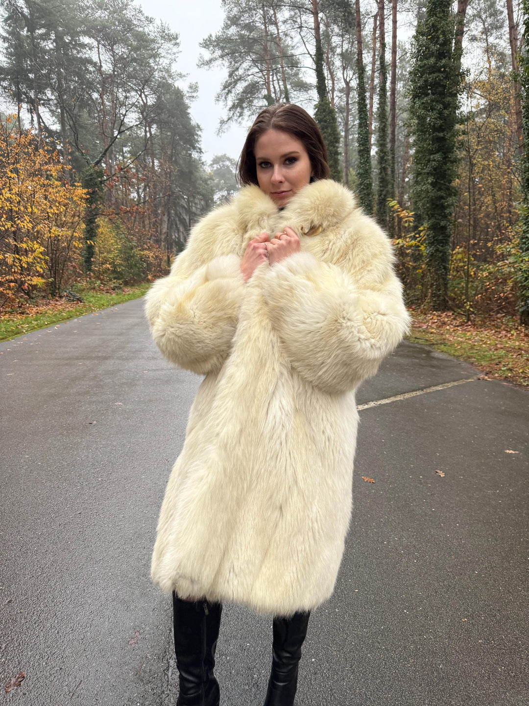 Polar Fox Fur Coat, XXL Size, Real White Fox Fur, Soft Fur Coat, Fox Fur Coat, Real Arctic Fox Fur, Real Fur Coat, Fluffy Fox Fur Coat, Fur