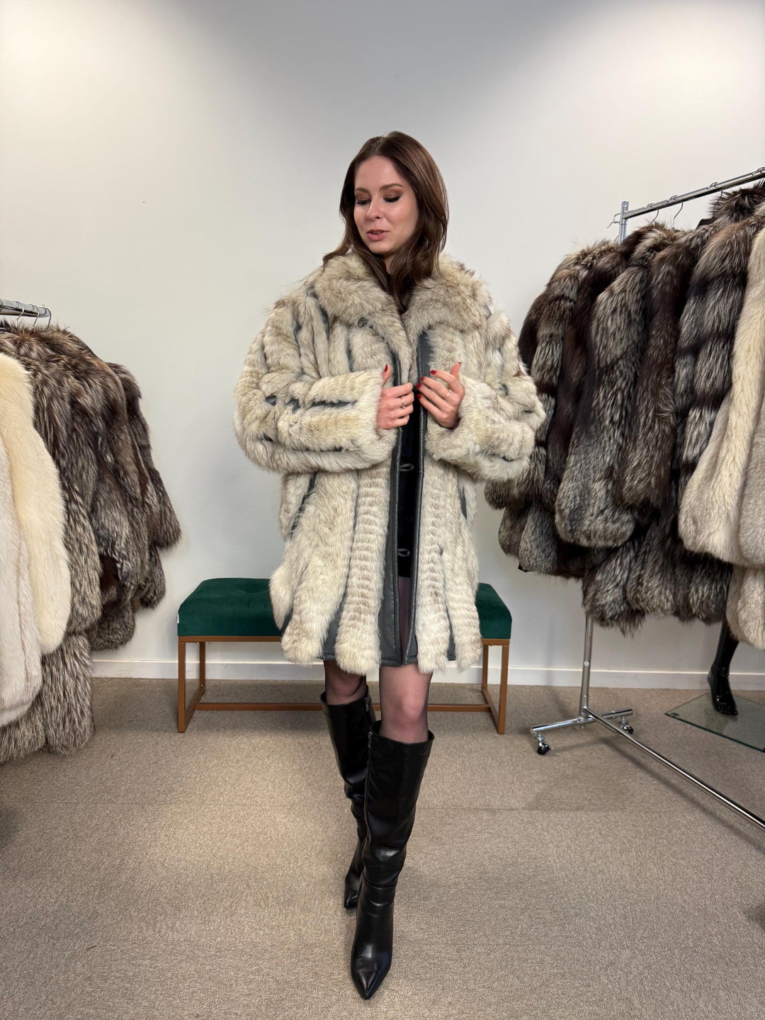 Fox Leather Fur Coat, XL Size, Real Fur Coat, Elegant Fox Fur, Vintage Fox Fur, Fox Leather Coat, Women Fox Fur Coat, Real Fox, Nordic Fox