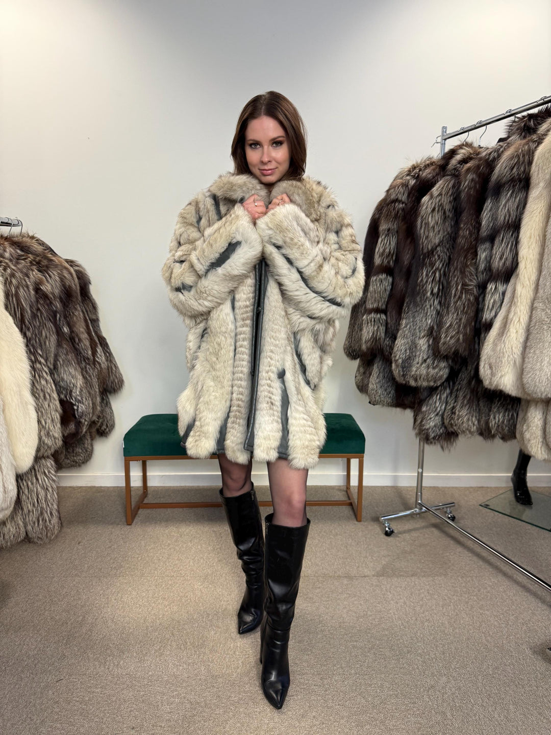 Fox Leather Fur Coat, XL Size, Real Fur Coat, Elegant Fox Fur, Vintage Fox Fur, Fox Leather Coat, Women Fox Fur Coat, Real Fox, Nordic Fox