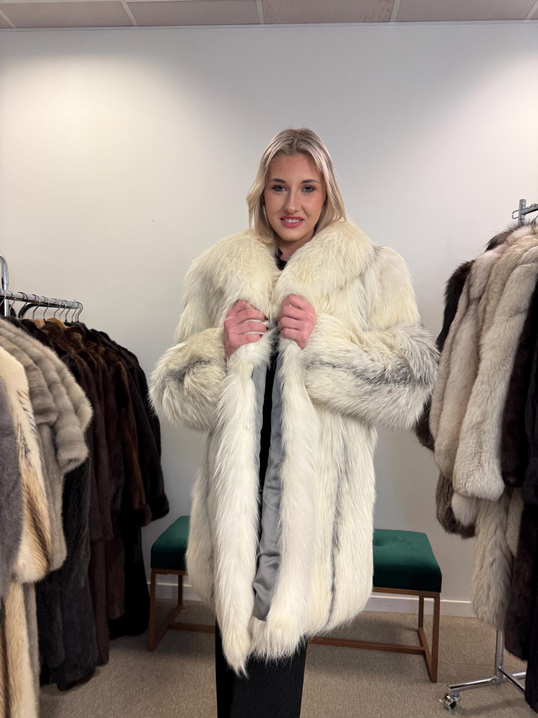 Marble Fox Fur Coat, White Fox Fur Coat, XL Size, fluffy Fur Coat, Real Fox Fur Coat, White Fox Fur Coat, Vintage Fur Coat, fox fur