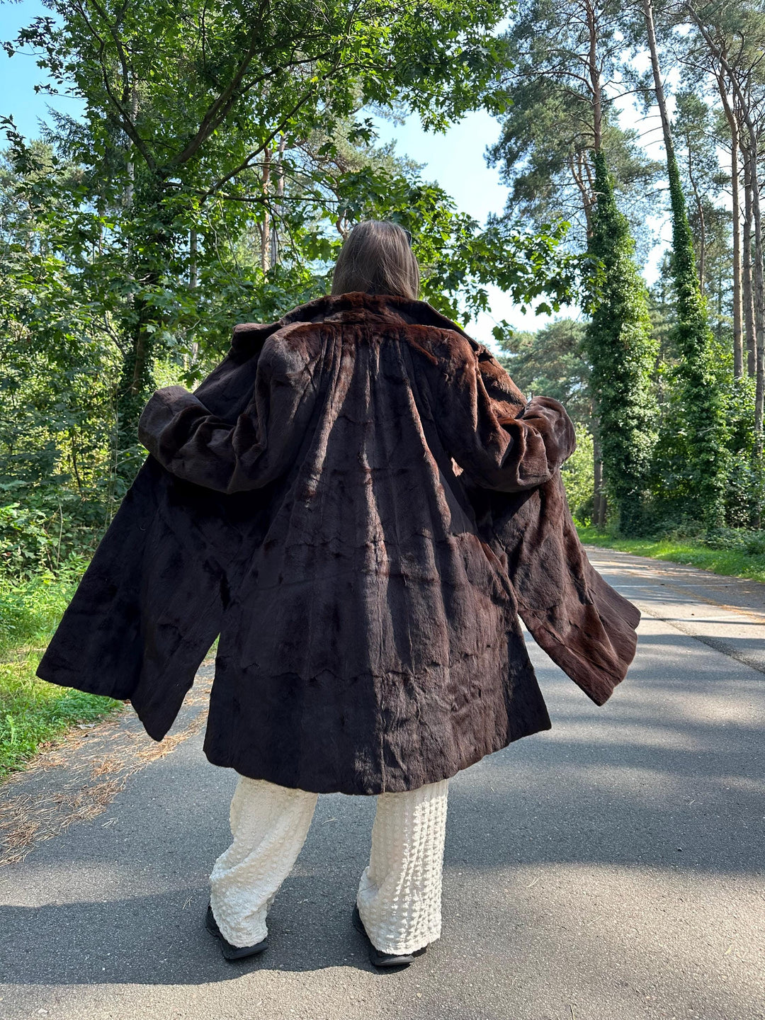 Light Sheared Rabbit Fur Coat, XL Size, Super Soft & Luxurious Fur Coat, Rich Brown Color, Perfect for Warmth and Elegant Style, Rabbit Fur