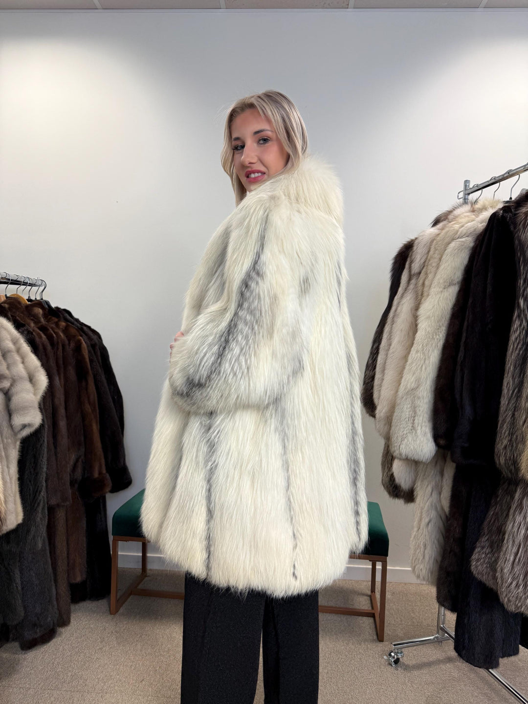 Marble Fox Fur Coat, White Fox Fur Coat, XL Size, fluffy Fur Coat, Real Fox Fur Coat, White Fox Fur Coat, Vintage Fur Coat, fox fur