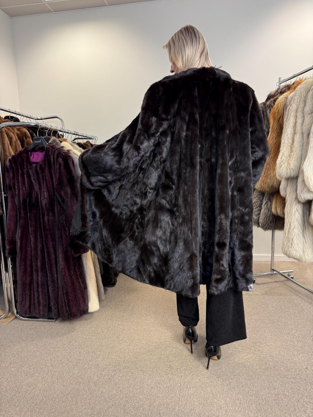 Superb Ranched Saga Mink Fur Coat, black mink coat, one size 4XL, Premium High Quality Fur, Luxury Women's Fur Coat, swinger Thick Mink Fur