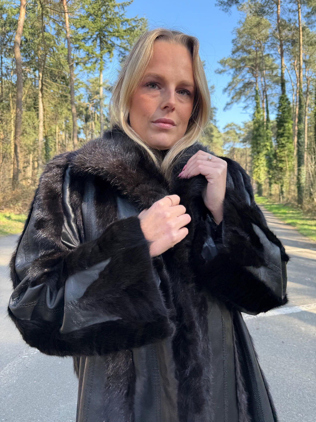 Mink and Leather Fur Coat, XL Size, Vintage Fur Coat, Black Mink Coat, Women Fur Coat, Mink Fur, Real Fur Coat, Leather Coat, Mink Coat