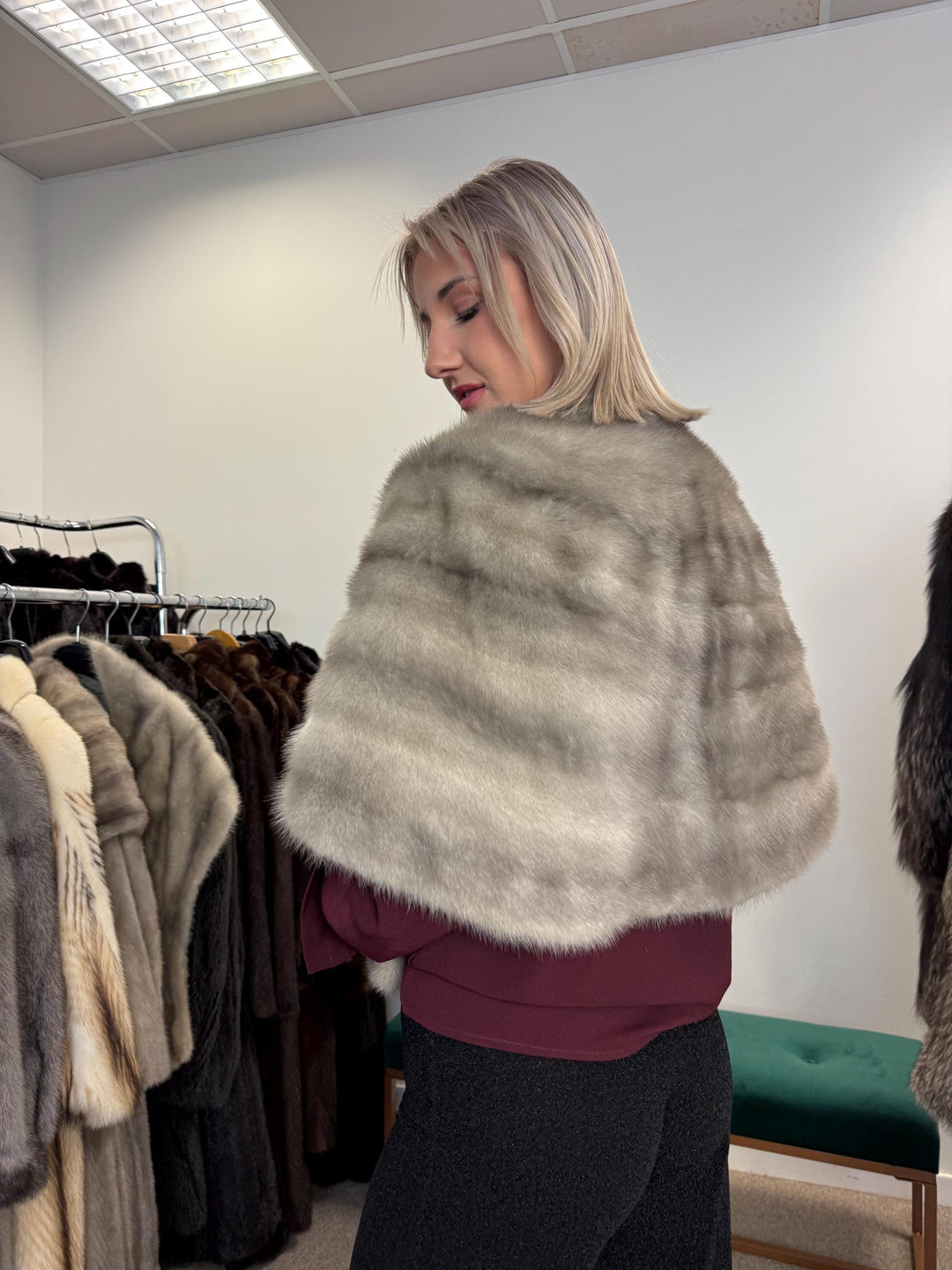 Grey Mink Fur Stole, One Size - XL, Long Elegant Stole, Soft and Luxurious, Perfect Shiny Fur, Classic Vintage Style, Real Mink Fur Stole