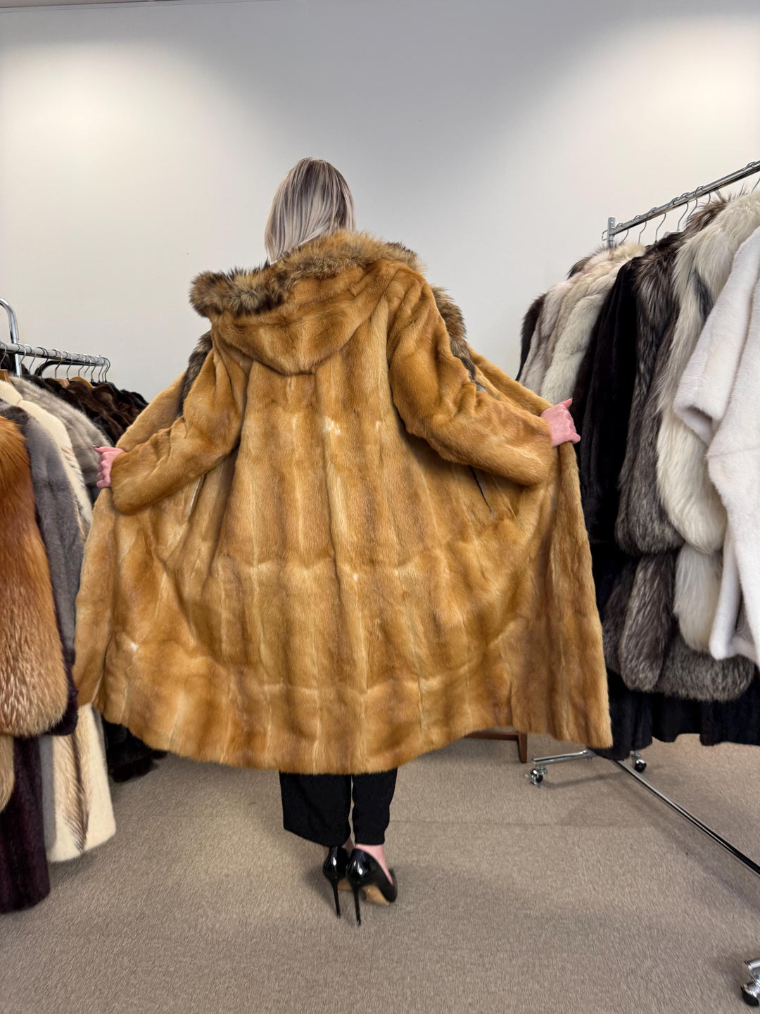 Golden Weasel Fur Coat, Medium Size, Women's Fur Coat, Real Weasel Fur Coat, Weasel Coat Women, Vintage Fur Coat, Hooded Fur Coat, Real Fur