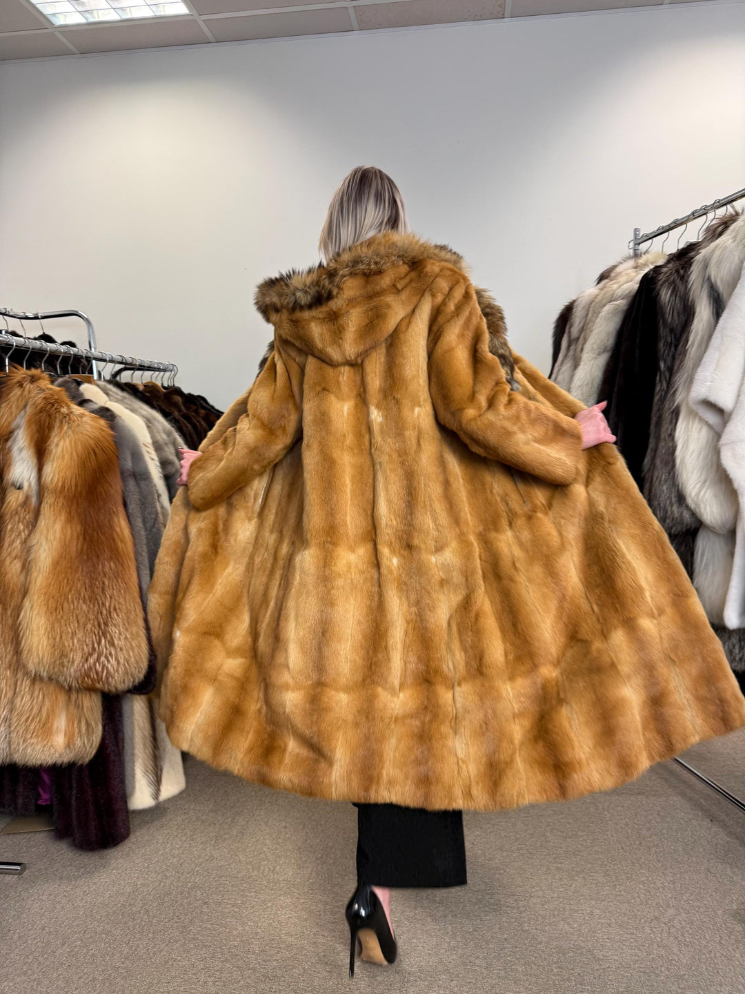 Golden Weasel Fur Coat, Medium Size, Women's Fur Coat, Real Weasel Fur Coat, Weasel Coat Women, Vintage Fur Coat, Hooded Fur Coat, Real Fur