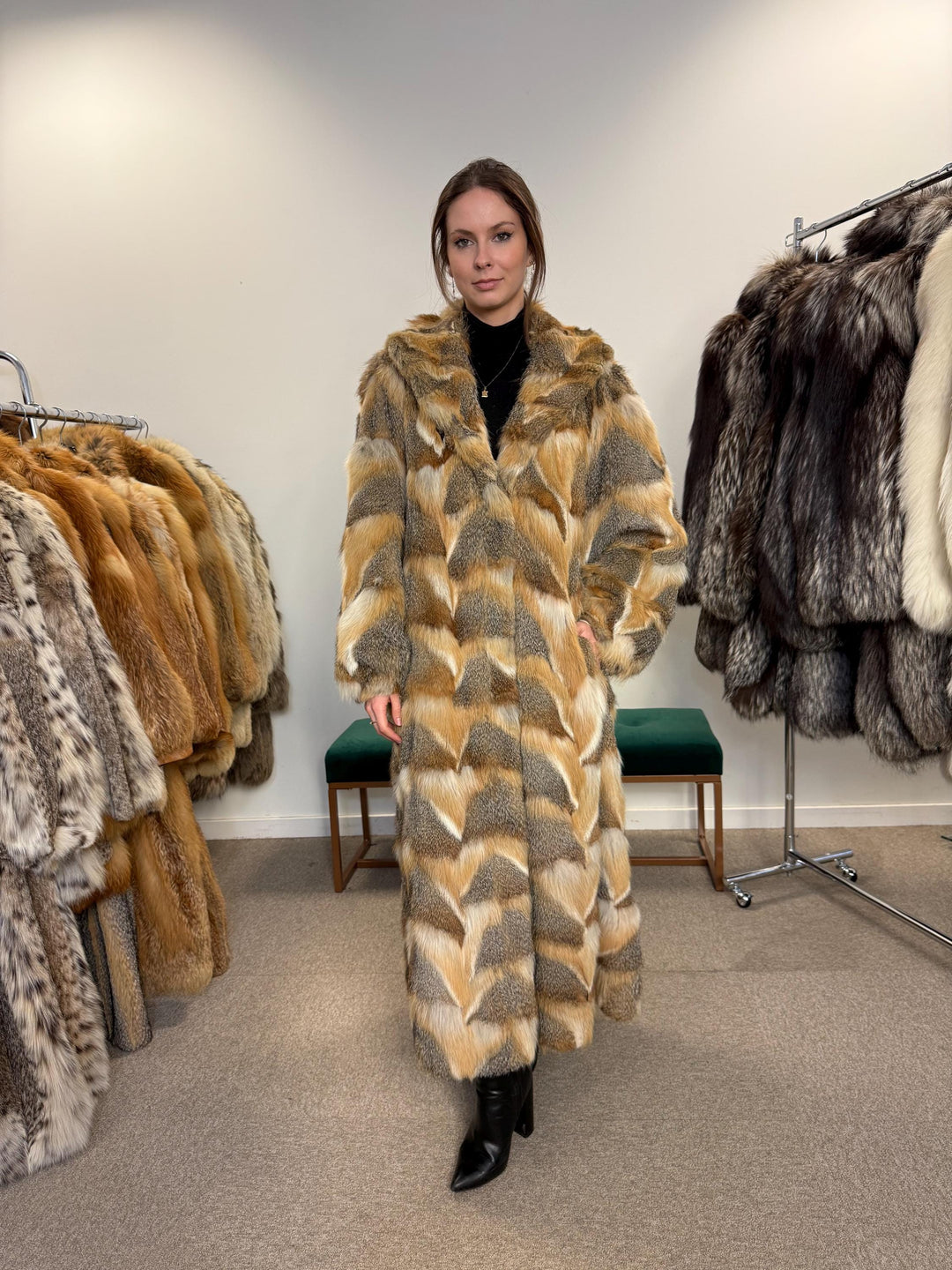 Luxury Fox Fur Coat, XL Size, Grey Fox Coat, Vintage Fur Coat, Full-Length Coat, Grey Fox Fur, Soft Fur, Women's Fur Coat, Real Fox Fur Coat