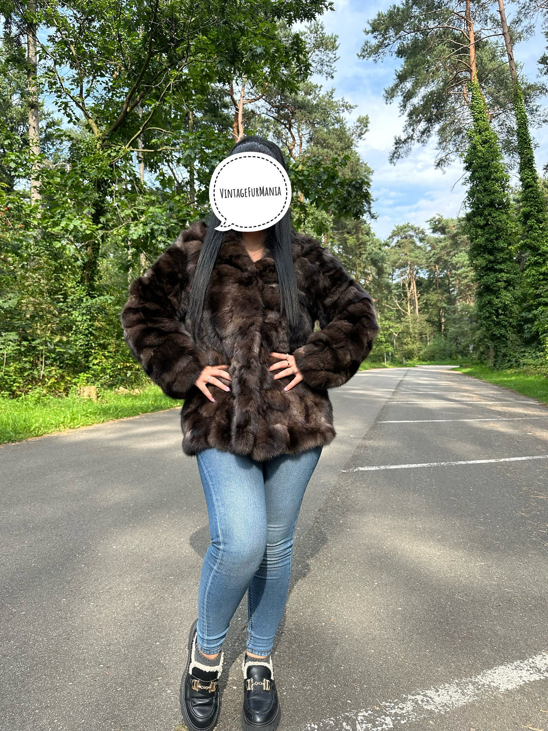 Brand New Sable Fur Jacket, Medium Size, Vintage Fur Coat, Elegant and Warm - Perfect For Winter Season, Excellent Quality