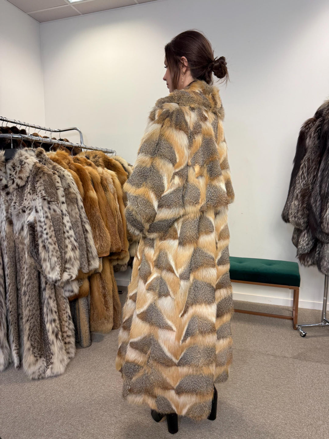 Luxury Fox Fur Coat, XL Size, Grey Fox Coat, Vintage Fur Coat, Full-Length Coat, Grey Fox Fur, Soft Fur, Women's Fur Coat, Real Fox Fur Coat