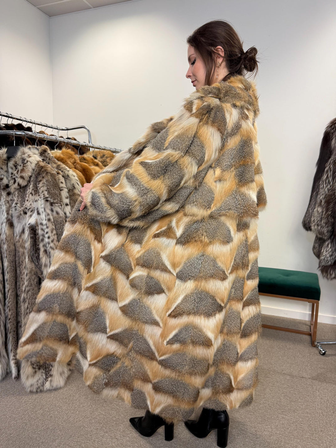 Luxury Fox Fur Coat, XL Size, Grey Fox Coat, Vintage Fur Coat, Full-Length Coat, Grey Fox Fur, Soft Fur, Women's Fur Coat, Real Fox Fur Coat