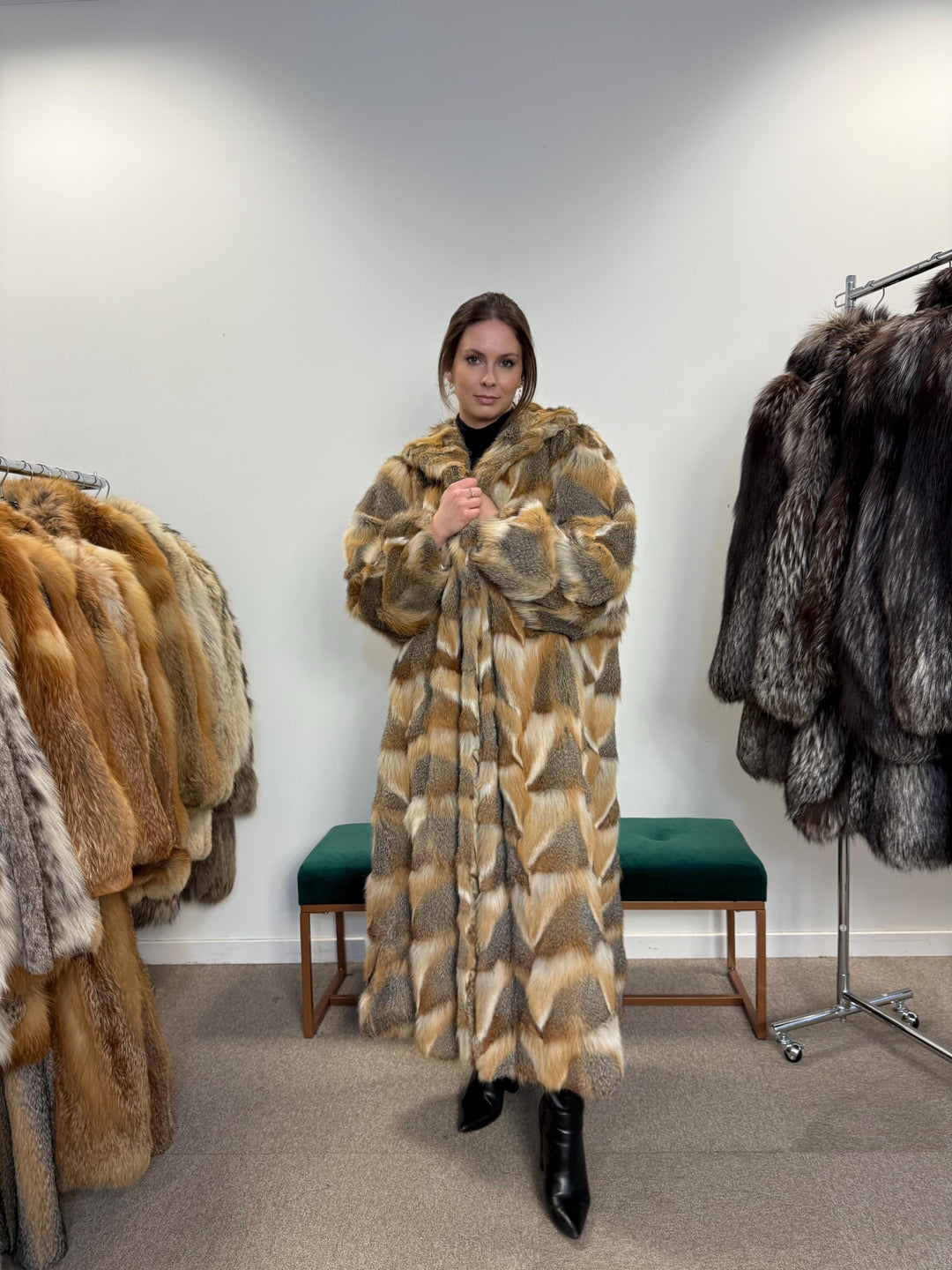 Luxury Fox Fur Coat, XL Size, Grey Fox Coat, Vintage Fur Coat, Full-Length Coat, Grey Fox Fur, Soft Fur, Women's Fur Coat, Real Fox Fur Coat