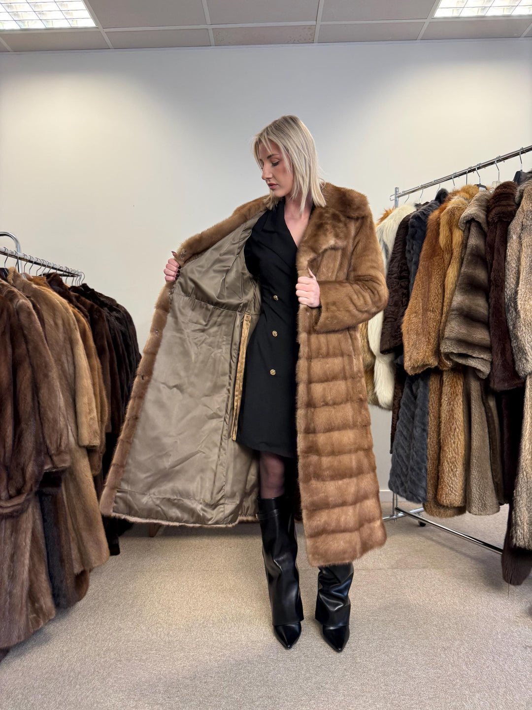 Soft Pastel Mink Coat, Medium Size, Mink Fur, Real Fur Coat, Long Coat, Vintage Fur Coat, Soft Mink Coat, Pastel Mink Coat, Women's Fur Coat