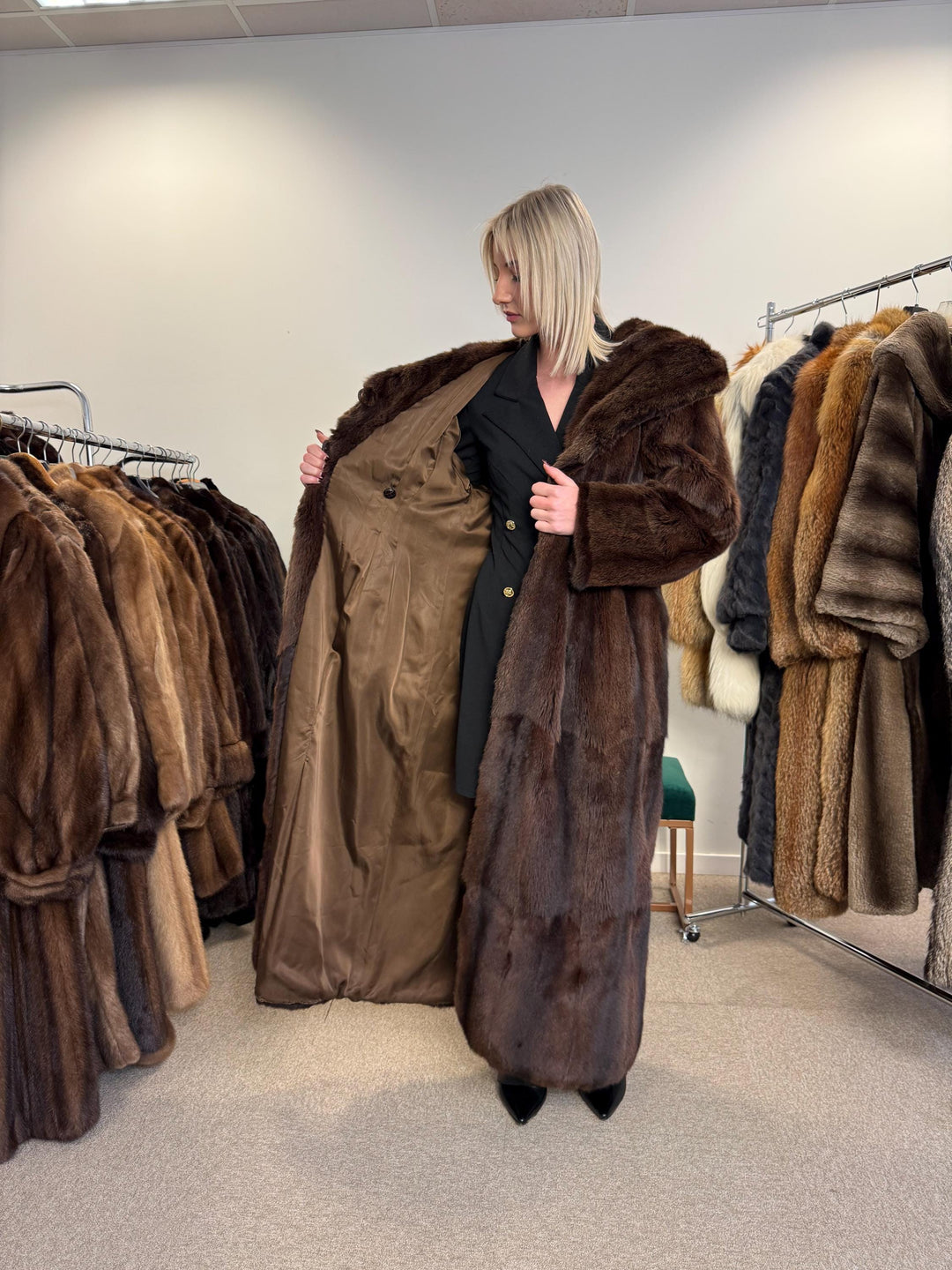 Brown Weasel Coat, Medium Size, Extra Full Length Coat, Real Weasel Fur Coat, Weasel Coat Women, Vintage Fur Coat, Full-Length Coat, Coats