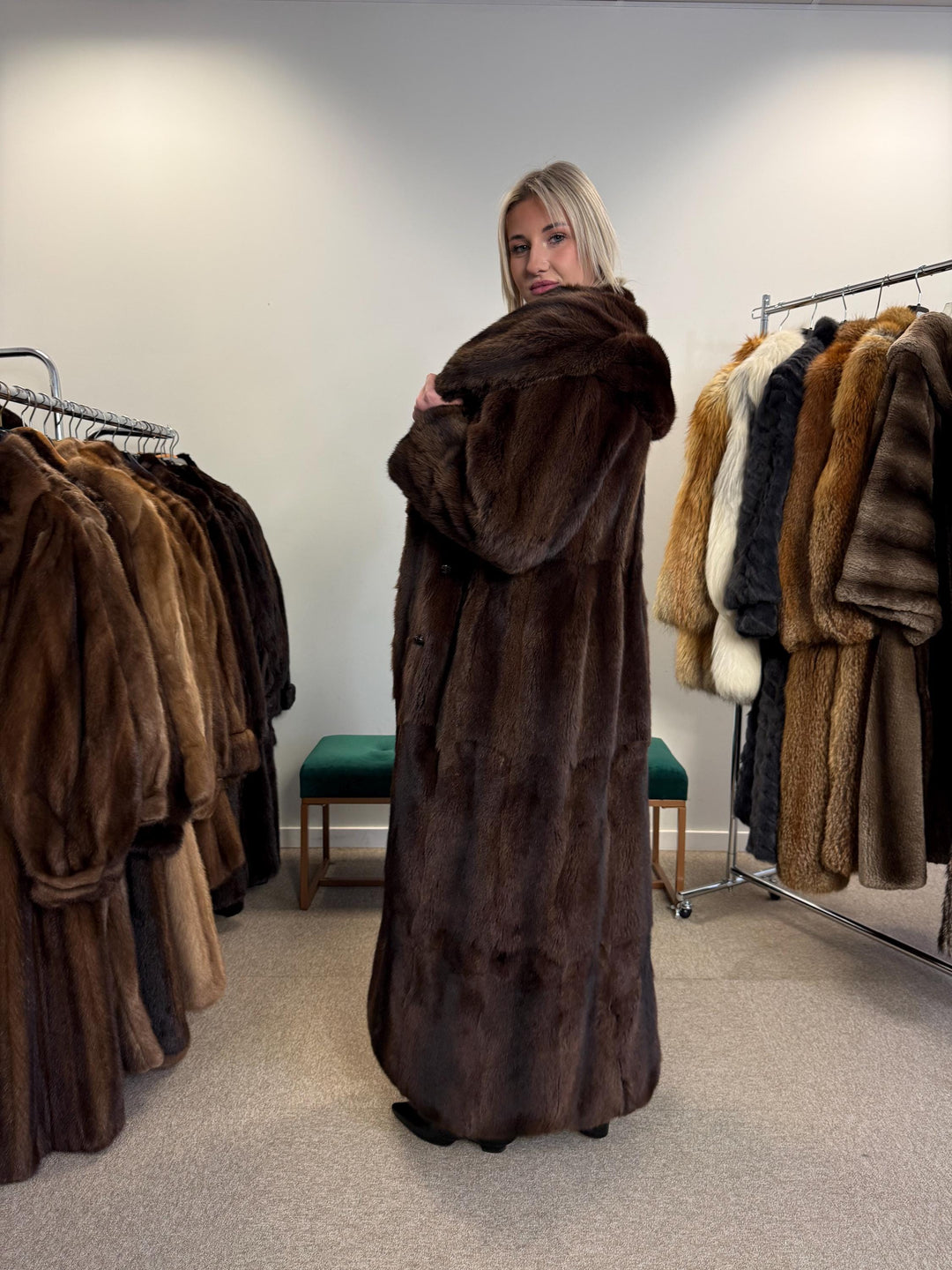 Brown Weasel Coat, Medium Size, Extra Full Length Coat, Real Weasel Fur Coat, Weasel Coat Women, Vintage Fur Coat, Full-Length Coat, Coats