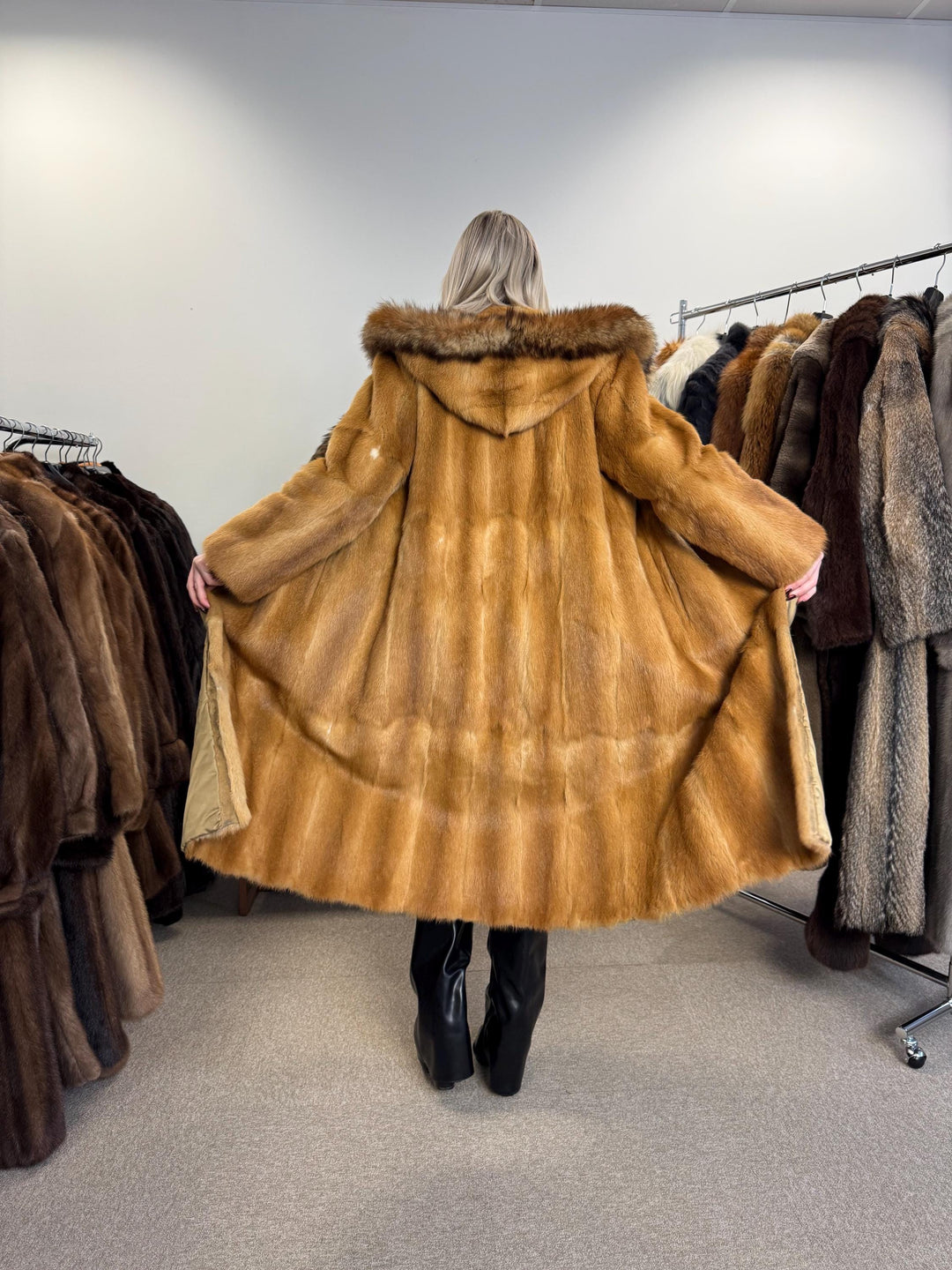 Golden Weasel Fur Coat, M Size, Women's Fur Coat, Real Weasel Fur Coat, Weasel Coat Women, Vintage Fur Coat, Hooded Fur Coat, Real Fur Coat