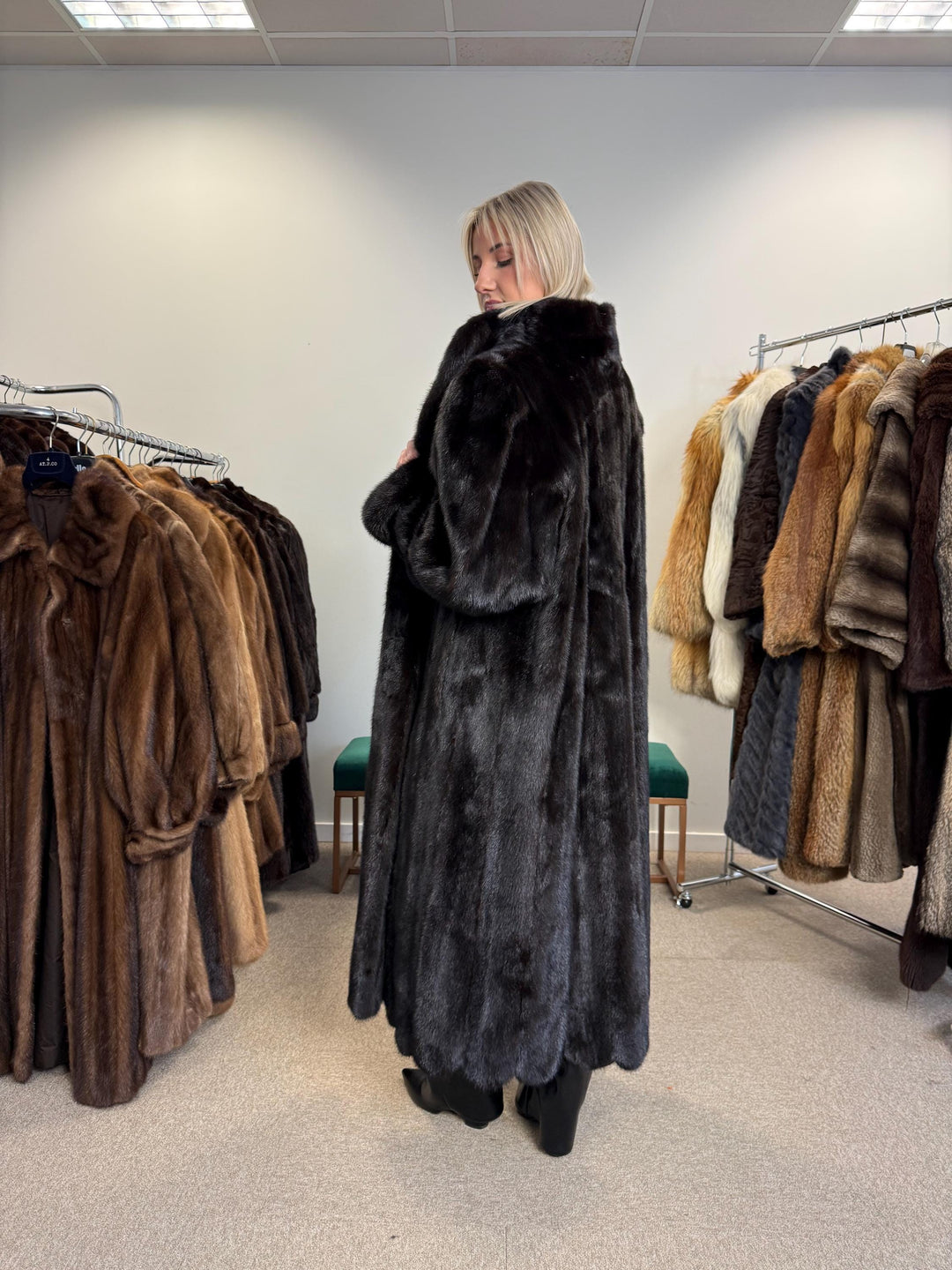 Saga Mink Fur Coat, XXL Size, Full Length Mink Coat, Real Fur Coat, Fur Coats, Mink Fur Coat, Saga Mink, Long Mink Fur Coat, Excellent Fur