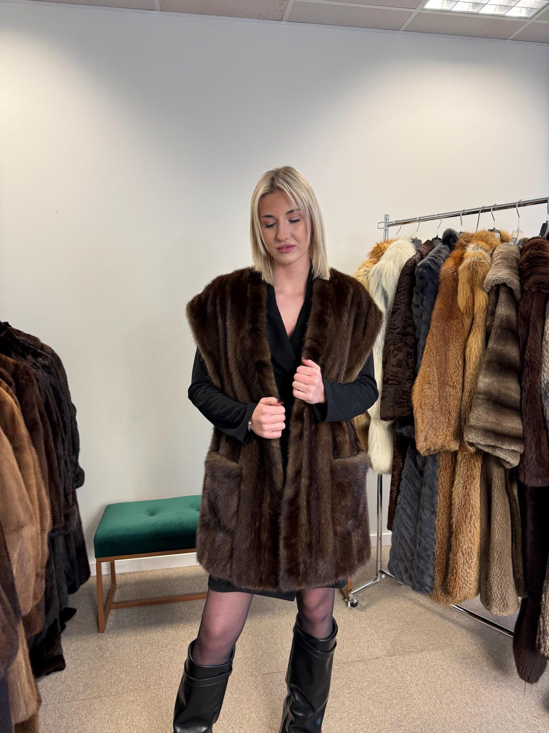 Dark Brown Mink Vest - XL Size, High Quality Fur, Luxurious Design, Perfect for Stylish and Elegant Fashion Statements, Vintage Fur Vest