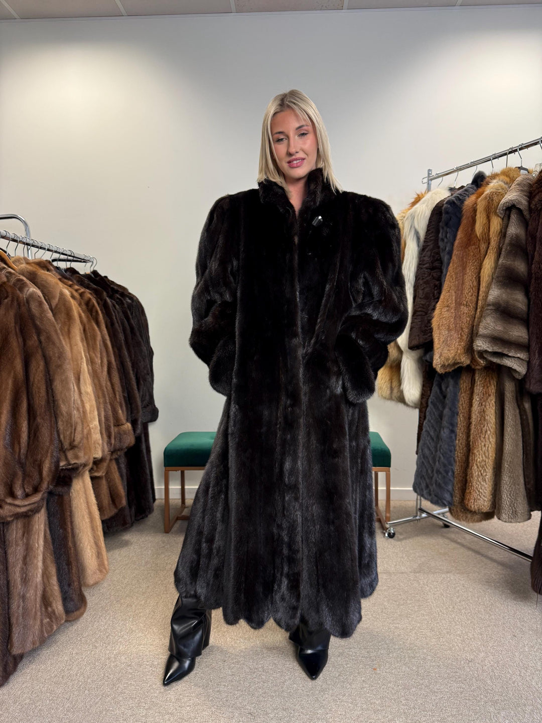 Saga Mink Fur Coat, XXL Size, Full Length Mink Coat, Real Fur Coat, Fur Coats, Mink Fur Coat, Saga Mink, Long Mink Fur Coat, Excellent Fur