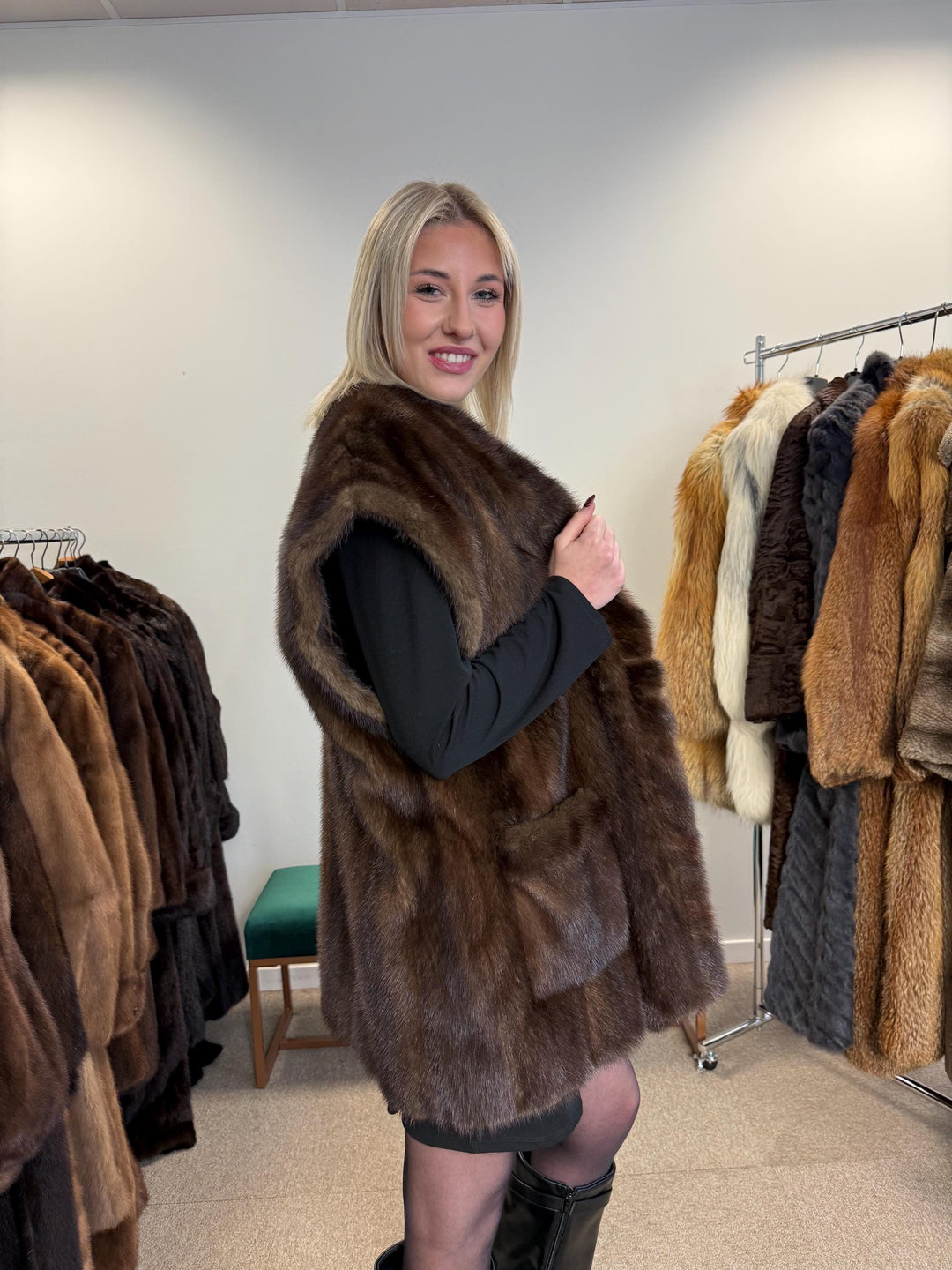 Dark Brown Mink Vest - XL Size, High Quality Fur, Luxurious Design, Perfect for Stylish and Elegant Fashion Statements, Vintage Fur Vest