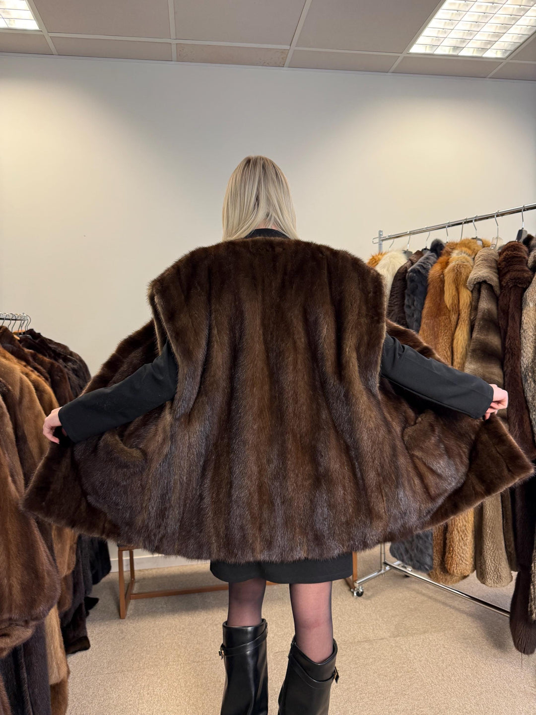 Dark Brown Mink Vest - XL Size, High Quality Fur, Luxurious Design, Perfect for Stylish and Elegant Fashion Statements, Vintage Fur Vest
