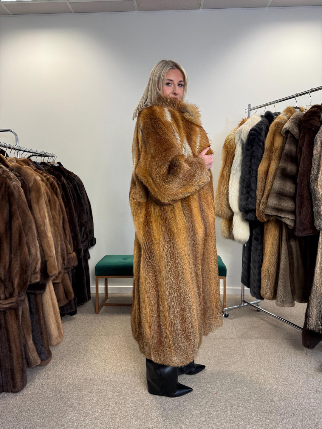 Full-Length Red Fox Coat, Medium Size, Fur Coat, Soft Fox Coat, Fur Coats Women, Real Fox Coat, Red Fox Coat, Real Fox Fur, Vintage Fur Coat