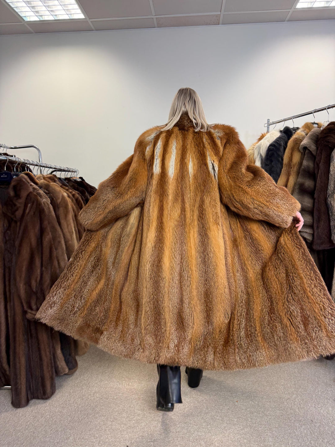 Full-Length Red Fox Coat, Medium Size, Fur Coat, Soft Fox Coat, Fur Coats Women, Real Fox Coat, Red Fox Coat, Real Fox Fur, Vintage Fur Coat