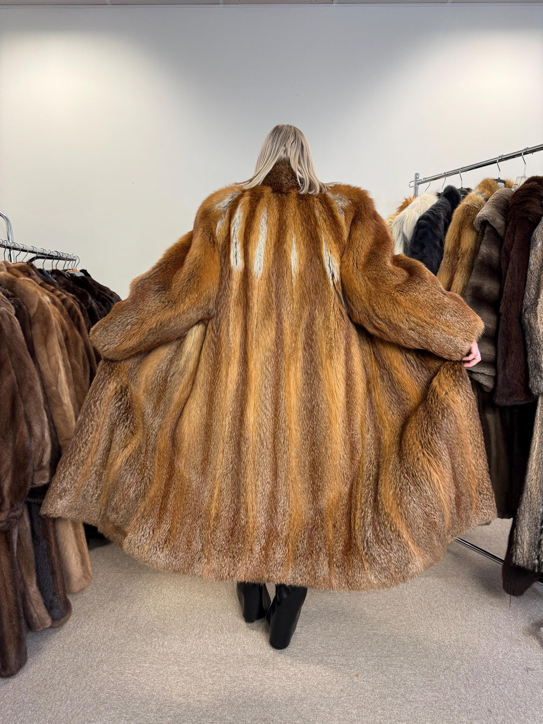 Full-Length Red Fox Coat, Medium Size, Fur Coat, Soft Fox Coat, Fur Coats Women, Real Fox Coat, Red Fox Coat, Real Fox Fur, Vintage Fur Coat