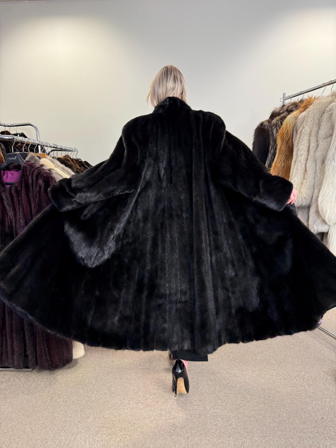 Black Mink Fur Coat, 3XL Size, Mink Fur Coat, Fur Coat, Excellent Fur Coat, Mink Coat Black, Real Fur Coat, Fur Coat Mink, Black Mink Coat