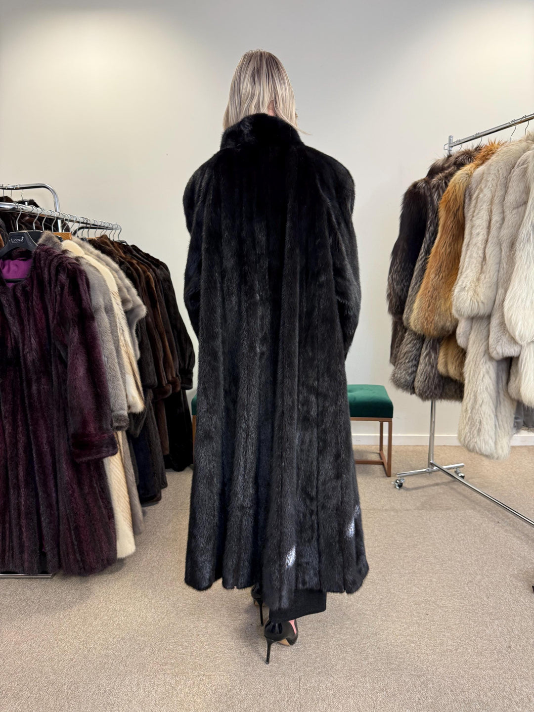 Black Mink Fur Coat, 3XL Size, Mink Fur Coat, Fur Coat, Excellent Fur Coat, Mink Coat Black, Real Fur Coat, Fur Coat Mink, Black Mink Coat