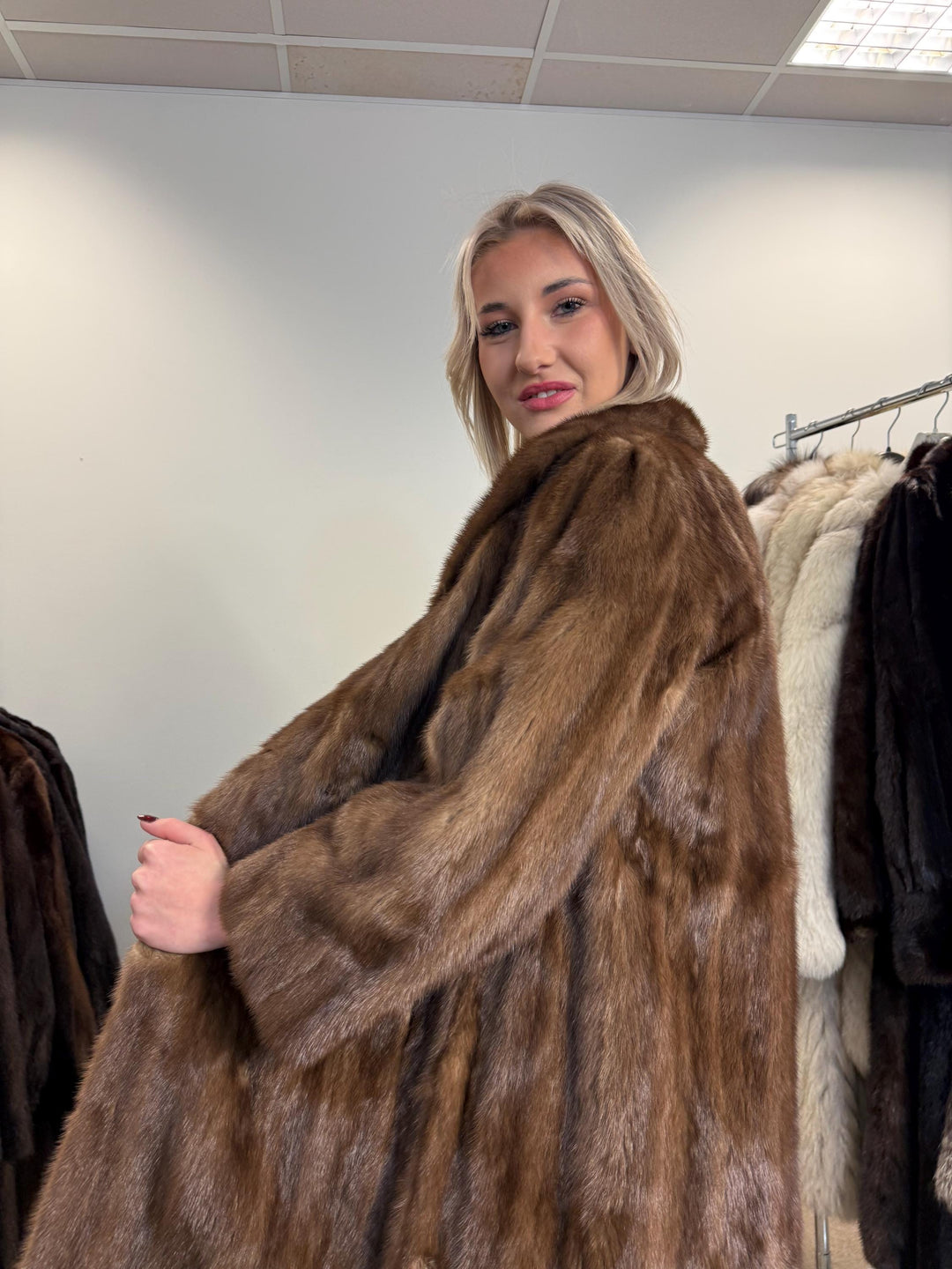 Pastel Mink Fur Coat, Medium Size, Vintage Fur Coat, Soft Mink Coat, Pastel Mink Coat, Women's Fur Coat, Mink Fur, Real Fur Coat, Long Coat