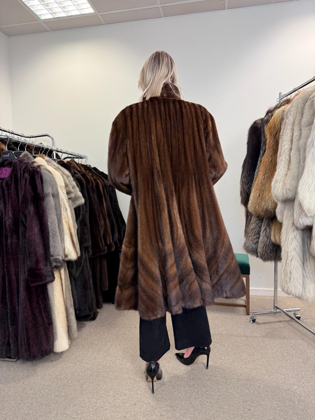 Luxury Swinger Mink Coat, 3XL Size, Brown Mink Fur Coat, Vintage Fur Coat, Long Mink Coat, Women's Fur Coat, Real Mink Fur, Brown Mink Coat