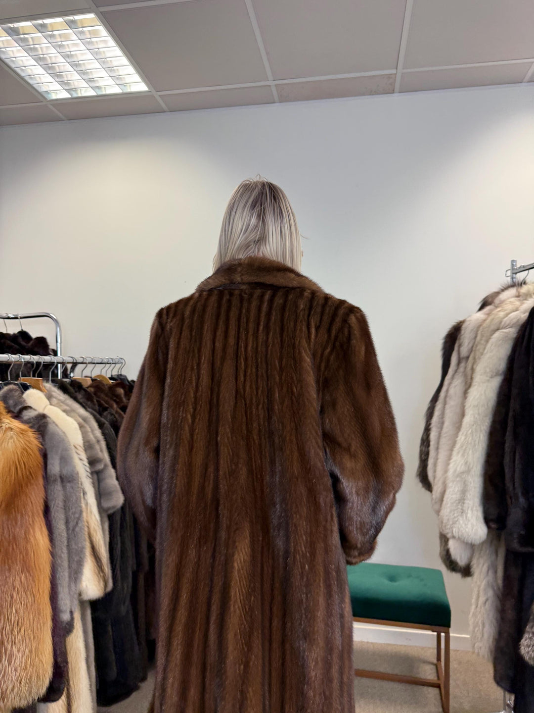 Swinger Mink Fur Coat, Large Size, Long Mink Coat, Vintage Fur Coat, Fur Coat Mink, Mink Coat Women, Luxury Fur Coat, Brown Fur Coat, Mink