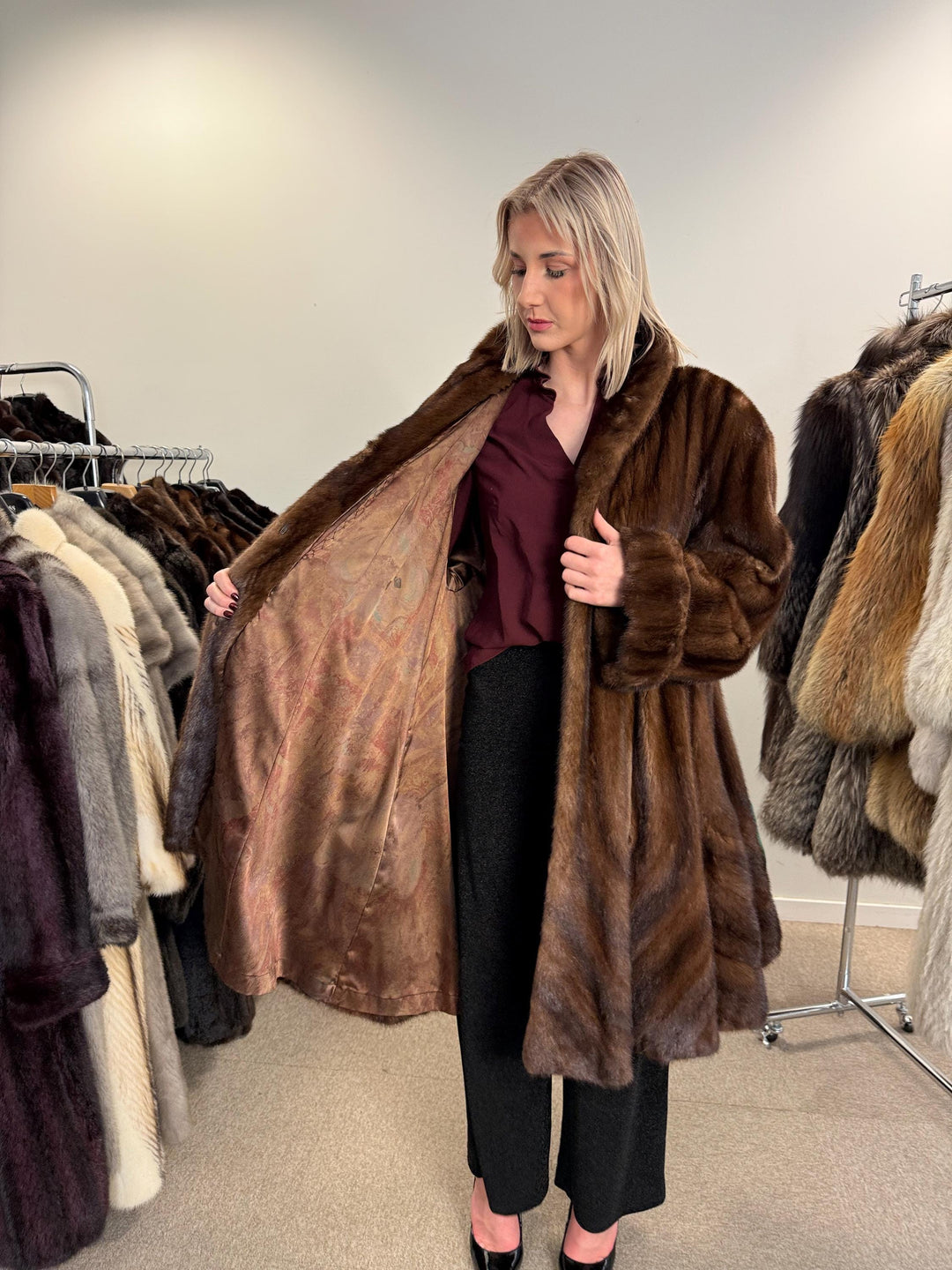 Luxury Swinger Mink Coat, 3XL Size, Brown Mink Fur Coat, Vintage Fur Coat, Long Mink Coat, Women's Fur Coat, Real Mink Fur, Brown Mink Coat
