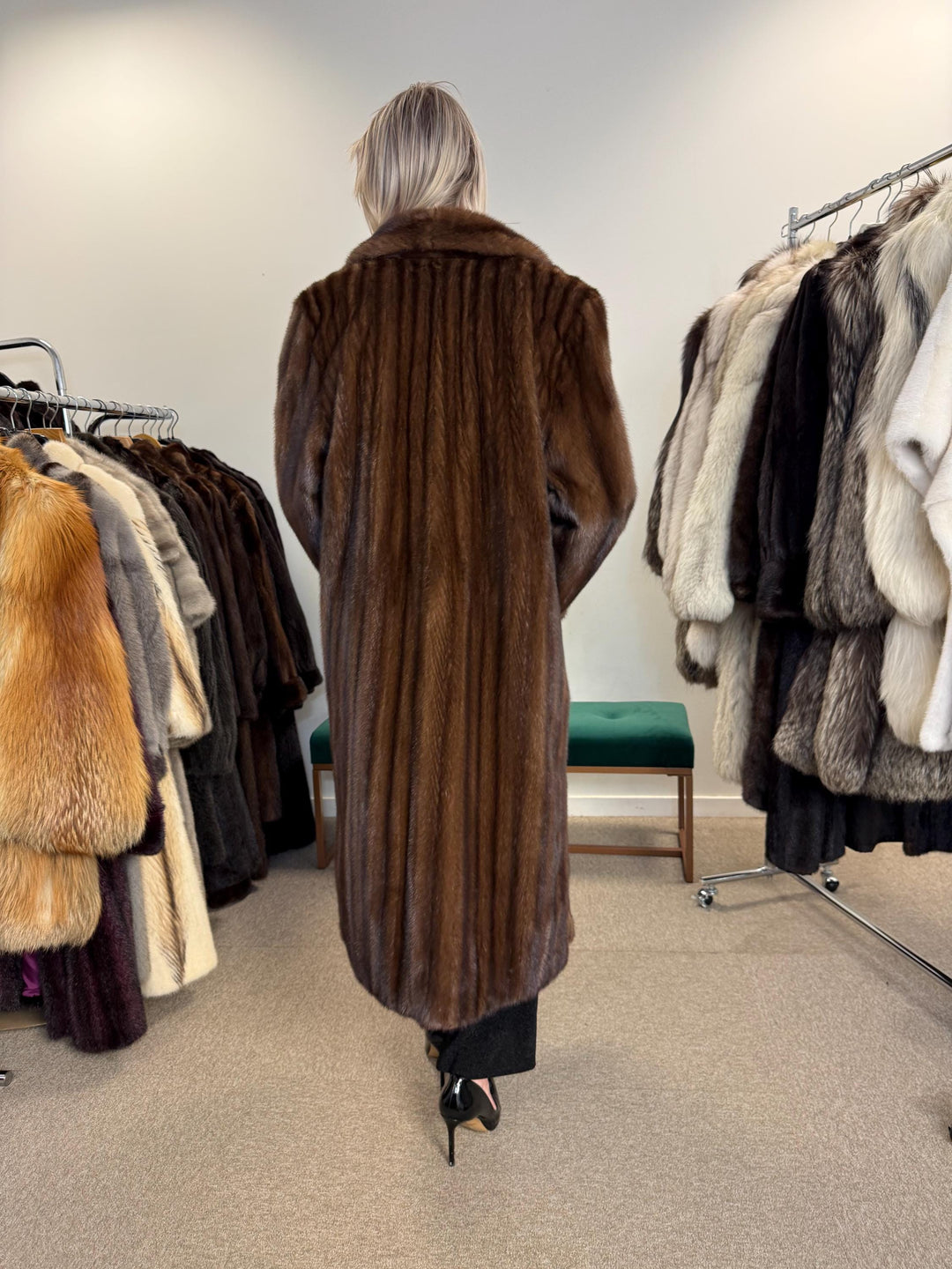 Swinger Mink Fur Coat, Large Size, Long Mink Coat, Vintage Fur Coat, Fur Coat Mink, Mink Coat Women, Luxury Fur Coat, Brown Fur Coat, Mink
