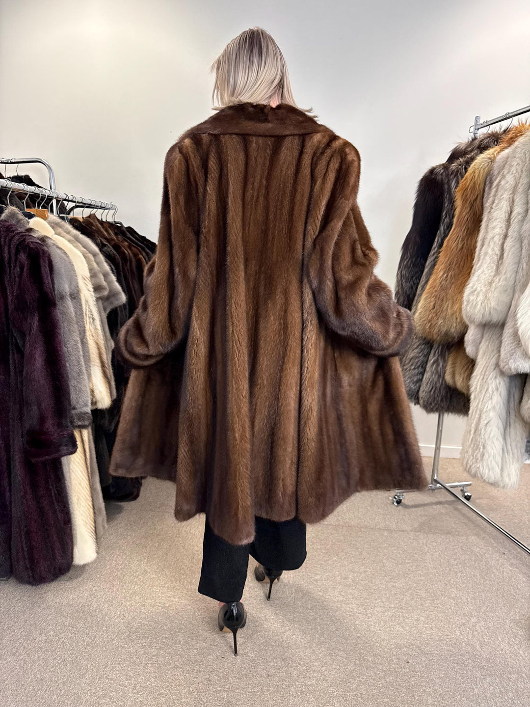 Soft Brown Mink Fur Coat, 3XL Size, Demi-Buff Fur Coat, Women's Fur Coat, Vintage Fur Coat, Real Fur Coat, Real Mink Coat, Mink Coat Brown