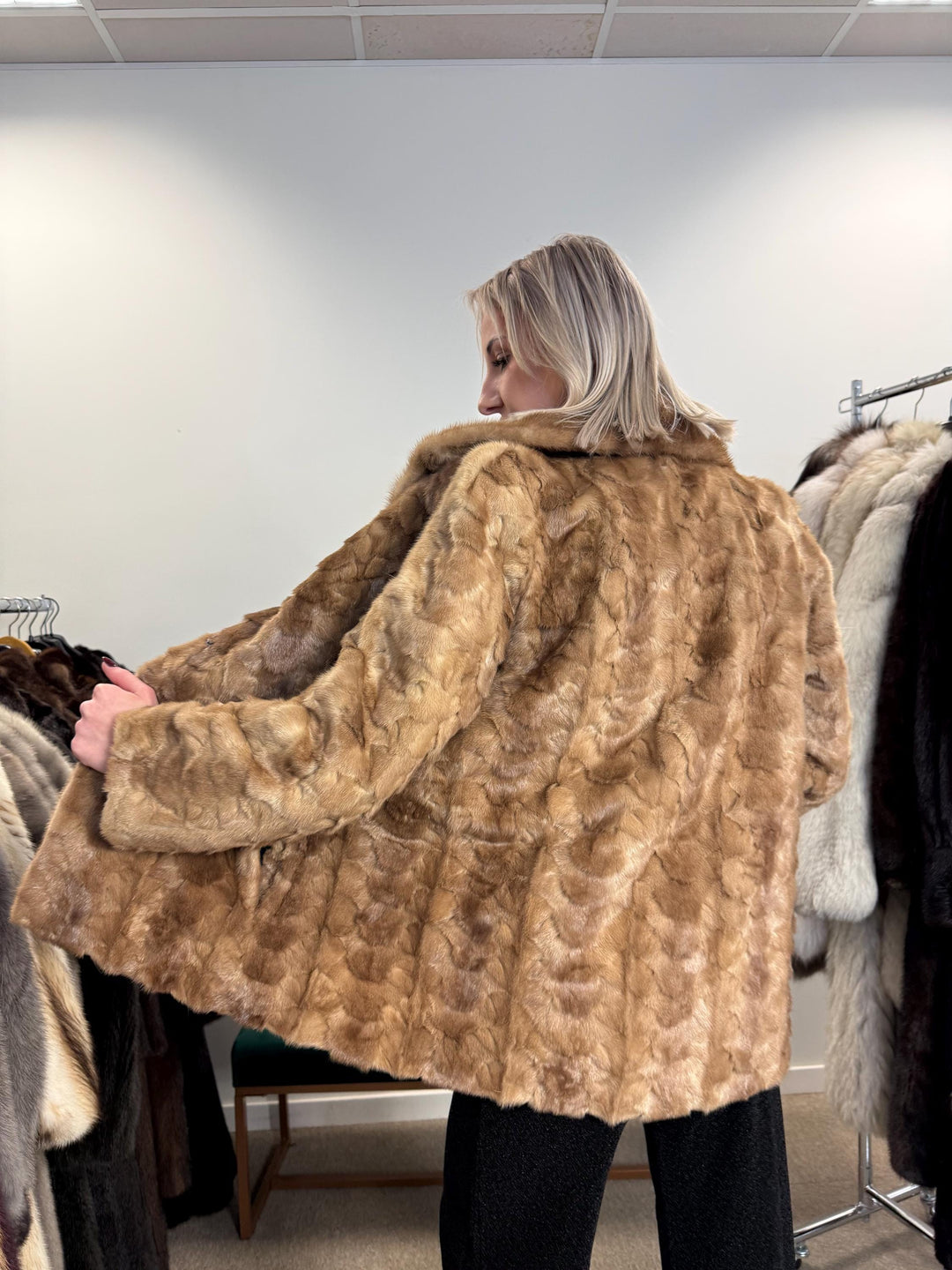 Pastel Mink Fur Jacket, Medium Size, Mink Coat, Real Fur Coat, Fur Coats, Mink Fur, Pastel Mink, Fur, Fur Jacket Mink, Light Brown Fur Coat