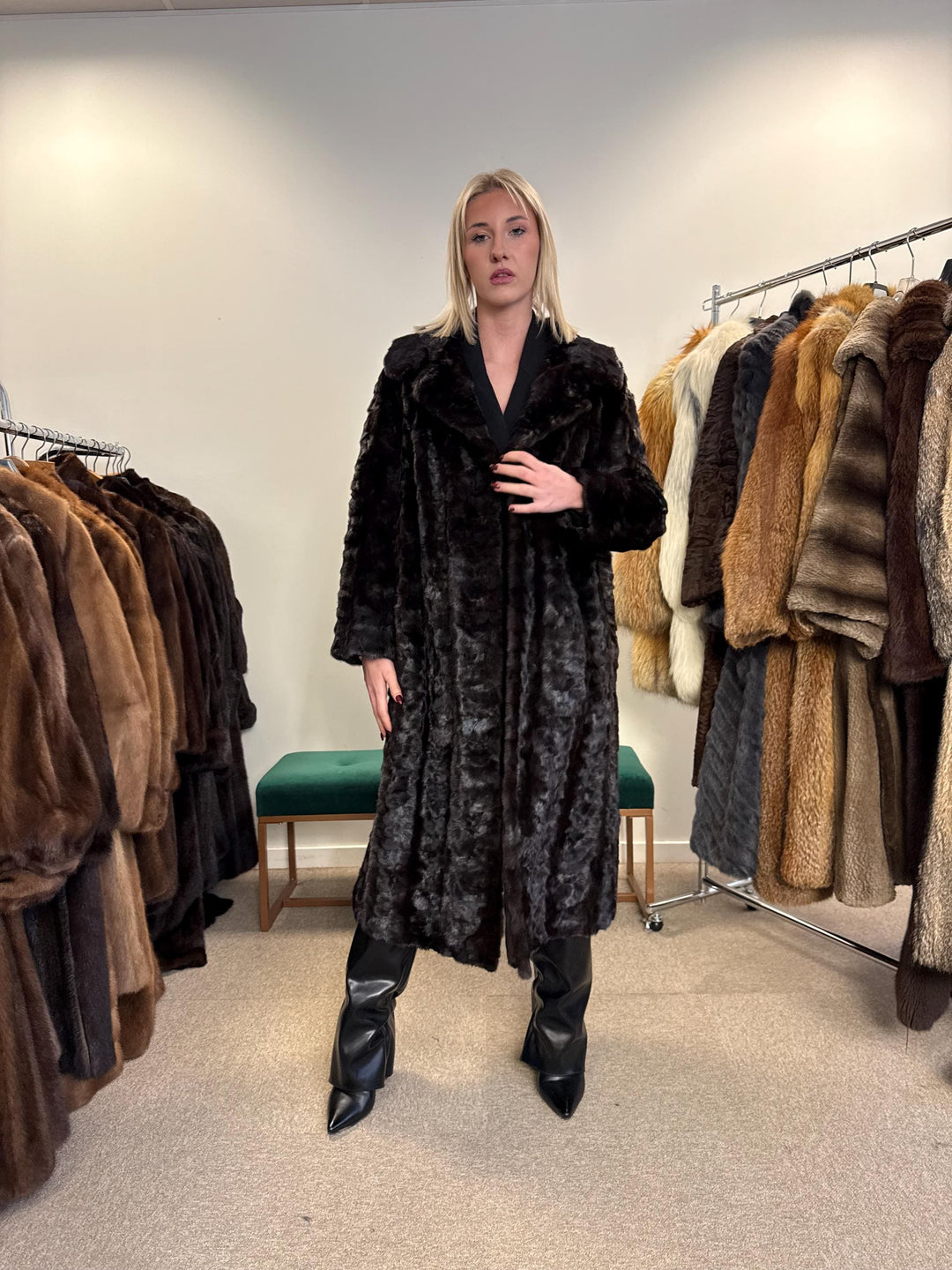 Brown Mink Fur Coat, L/XL Size, Mink Coat, Real Fur Coat, Fur Coat Mink, Selected Mink Coat, Fur Coats, Mink Fur Coat, Brown Mink, Long Coat