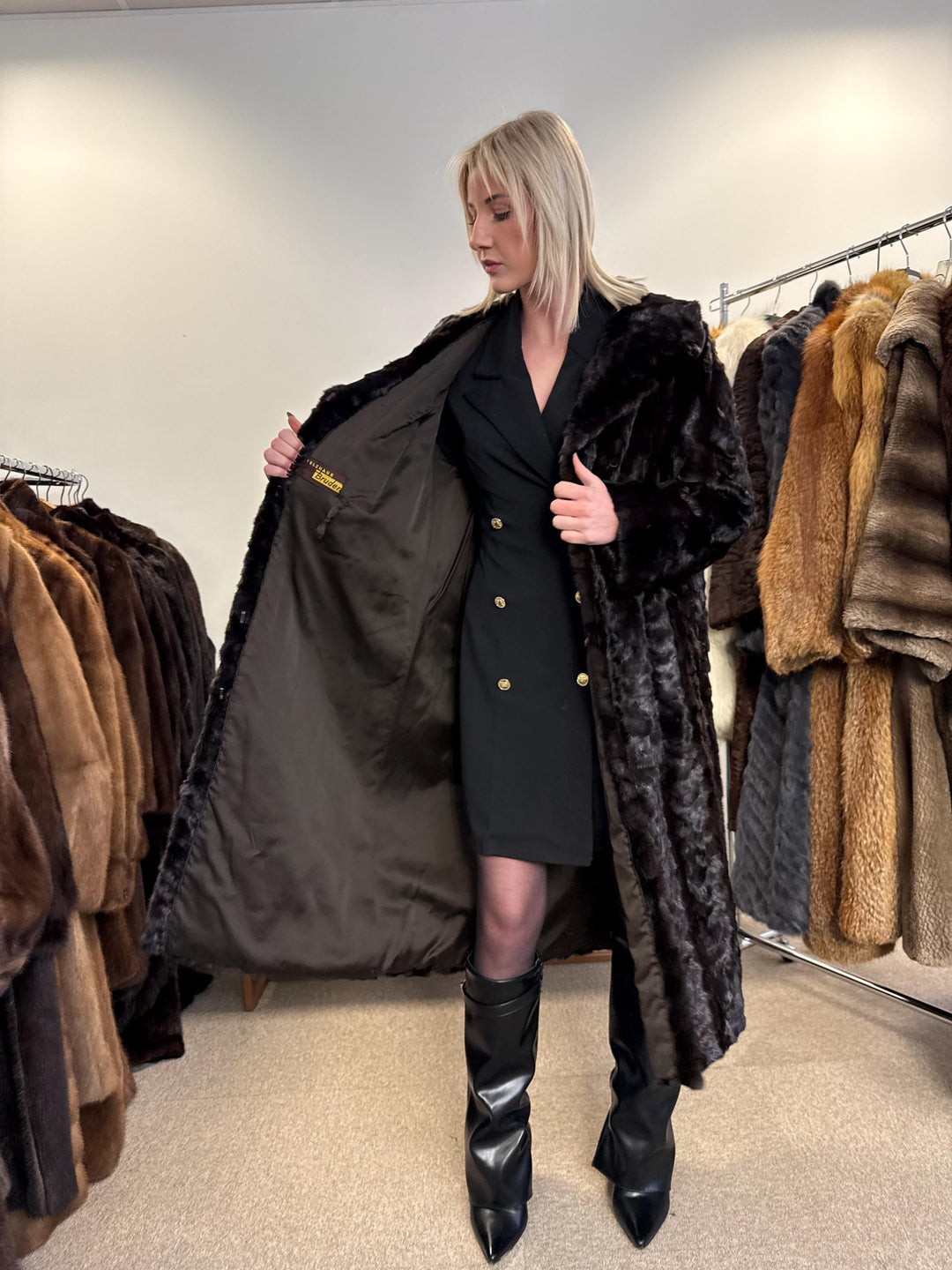 Brown Mink Fur Coat, L/XL Size, Mink Coat, Real Fur Coat, Fur Coat Mink, Selected Mink Coat, Fur Coats, Mink Fur Coat, Brown Mink, Long Coat