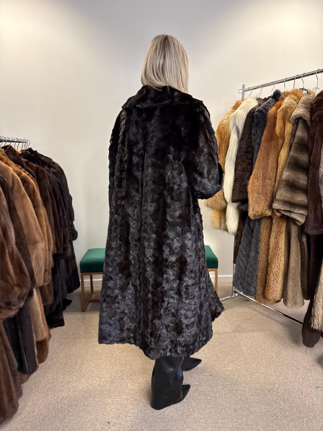 Brown Mink Fur Coat, L/XL Size, Mink Coat, Real Fur Coat, Fur Coat Mink, Selected Mink Coat, Fur Coats, Mink Fur Coat, Brown Mink, Long Coat