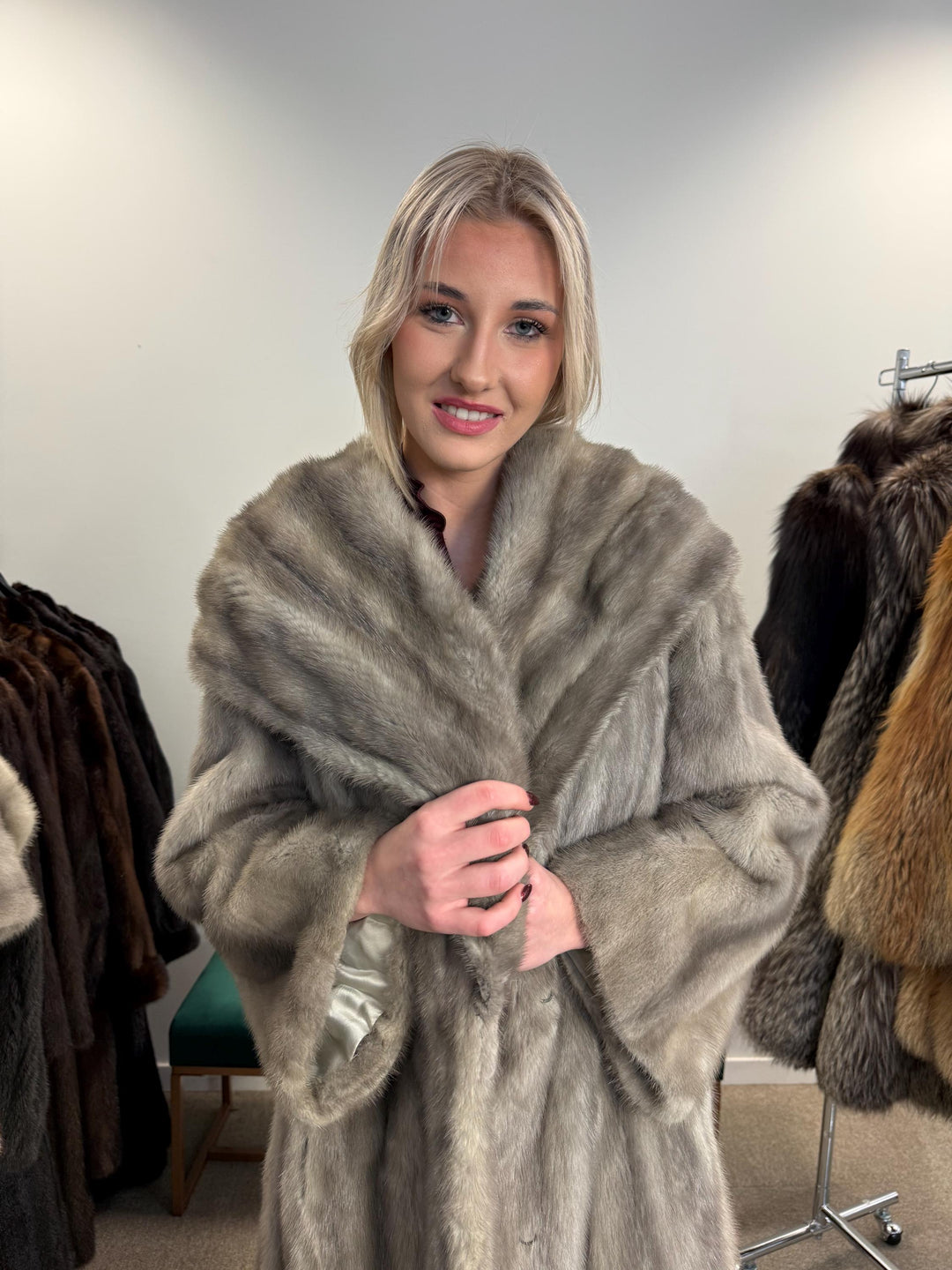 Grey Mink Fur Coat, XL Size, Luxury Fur Coat, Long Fur Coat, Real Mink Fur, Vintage Fur Coat, Women's Fur Coat, Grey Fur Coat, Fur Coat Mink