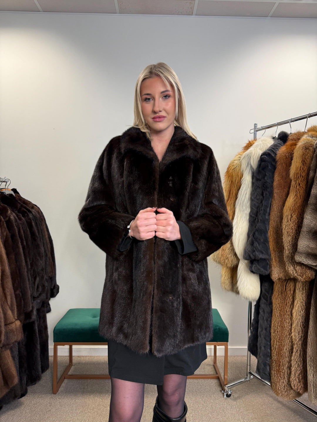 SAGA Mink Fur Jacket, Medium Size, Mink Coat, Real Fur Jacket, Fur Coats, Mink Fur, Brown Mink, Fur, Fur Jacket Mink, Brown Fur Coat