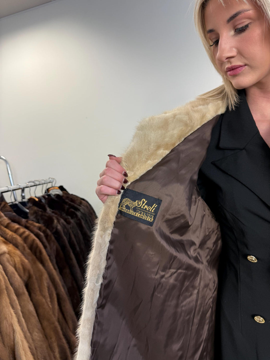 White Mink Fur Coat, M/L Size, Women's Fur Coat, Vintage Fur Coat, Real Fur Coat, Mink Coat, White Mink Fur, Mink Fur Coat, White Mink Coat