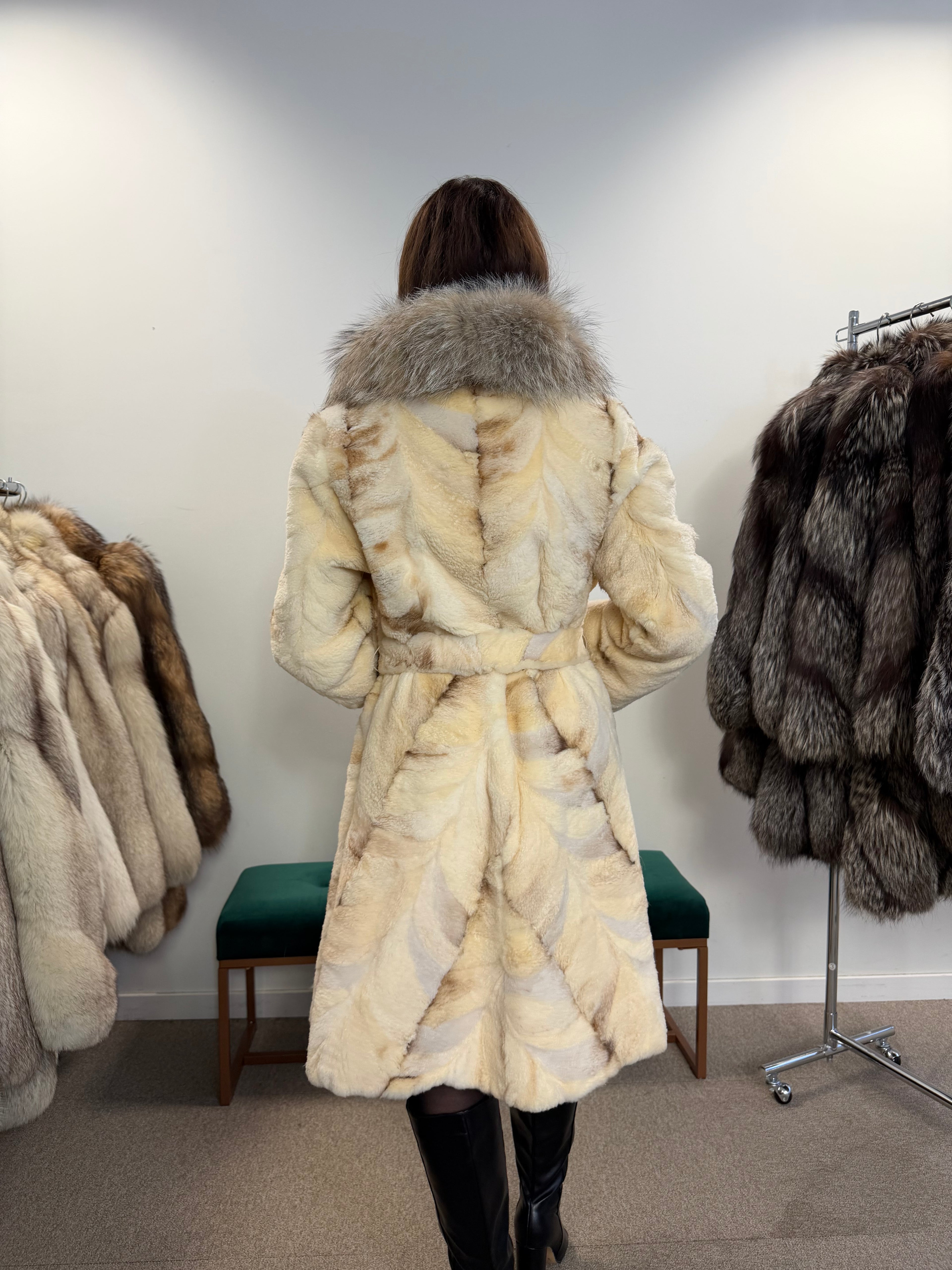 Mink Fur Coat, Sheared White, Fox Collar, Size M