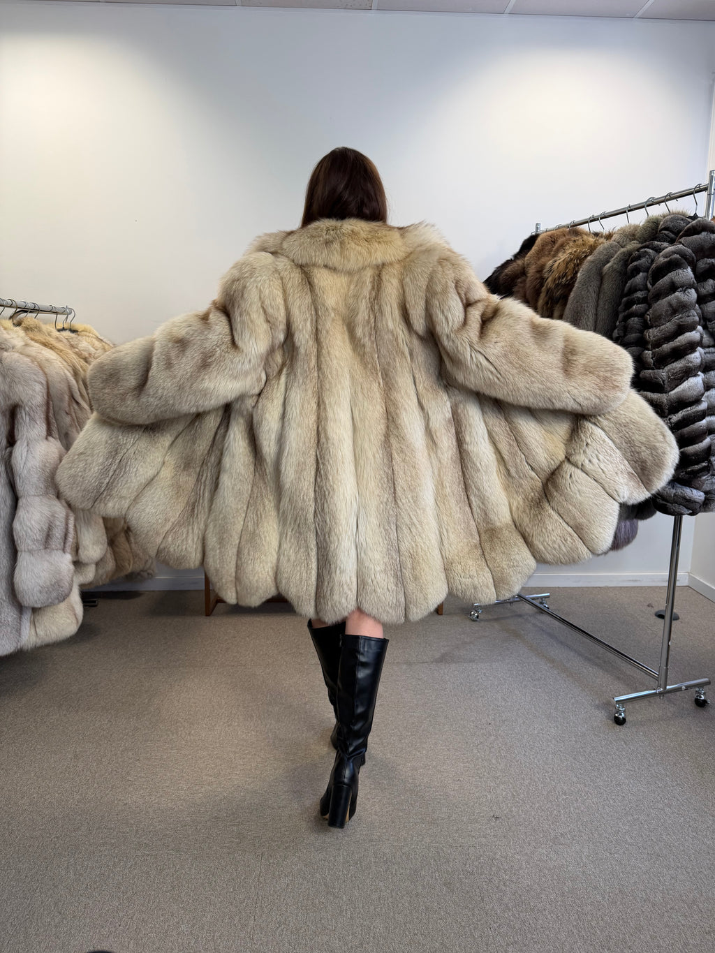 Fox Fur Coat, White Nordic, Fur Collar, Size XL