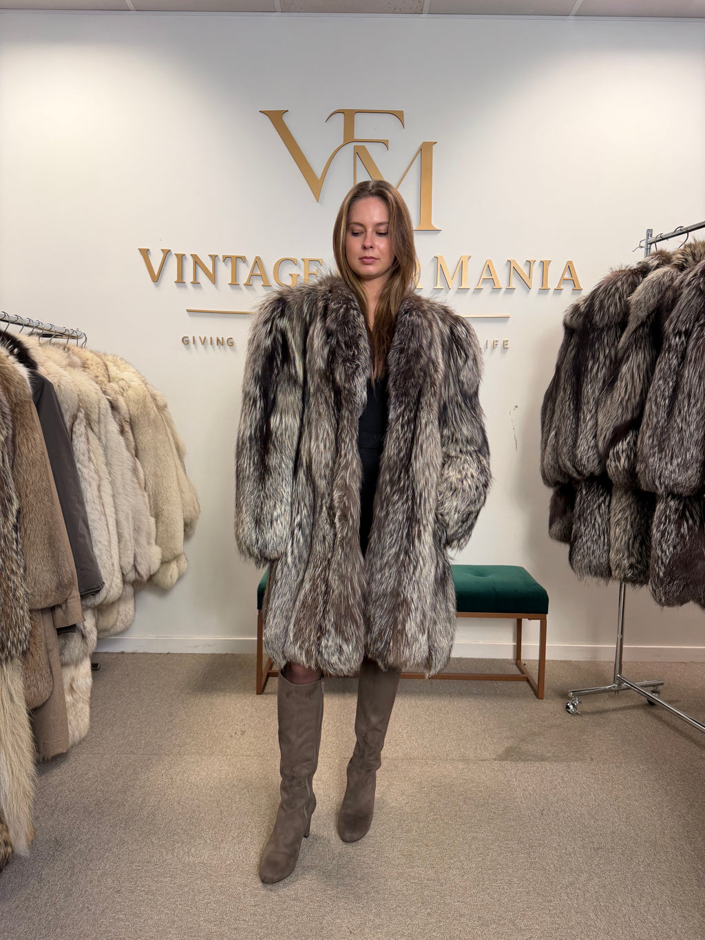 Silver Fox Fur Coat, XL, Collarless, Rare Style