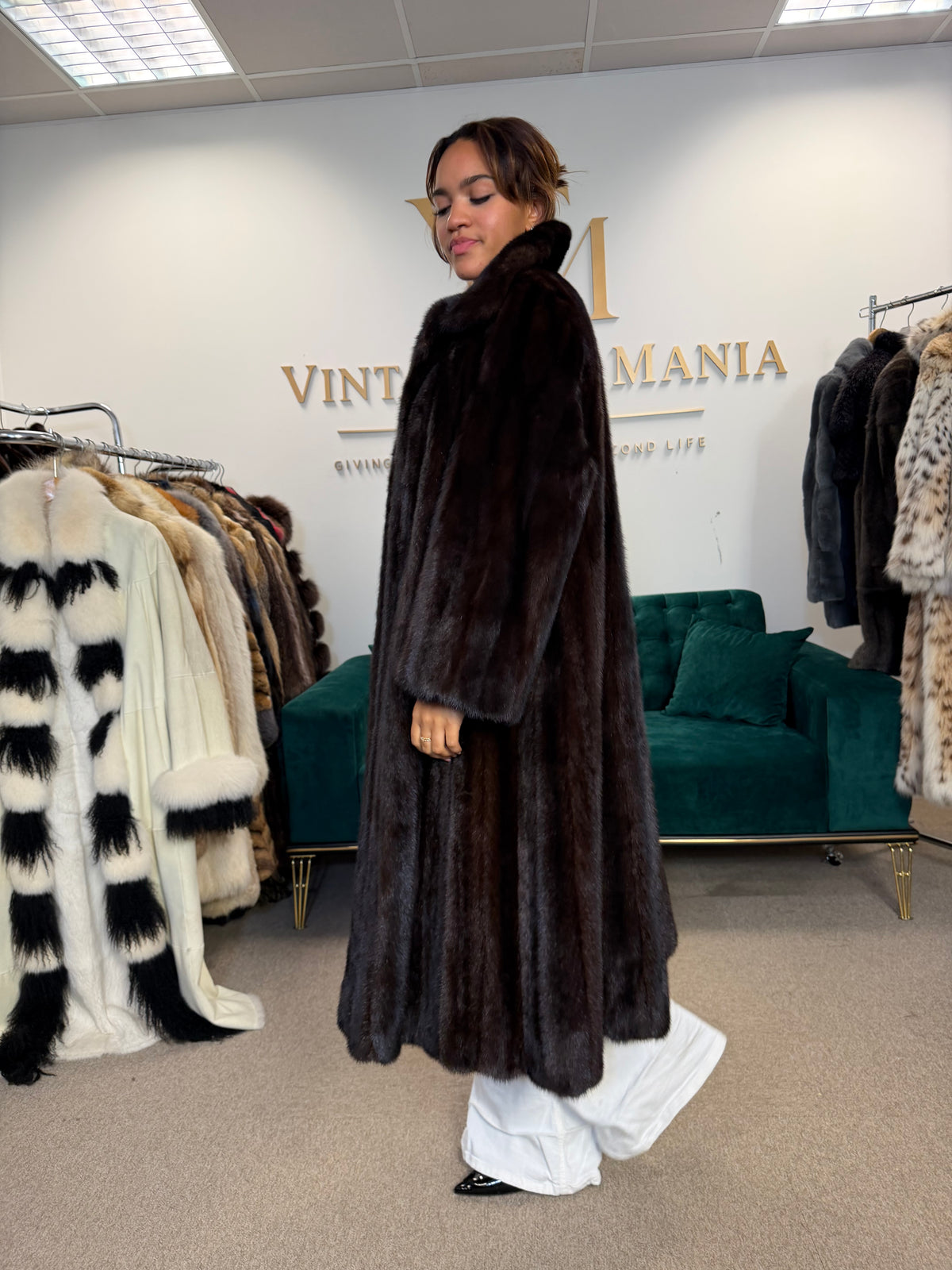 Dark Brown Blackglama Mink Fur Coat, Large, Pelz Aachen Germany