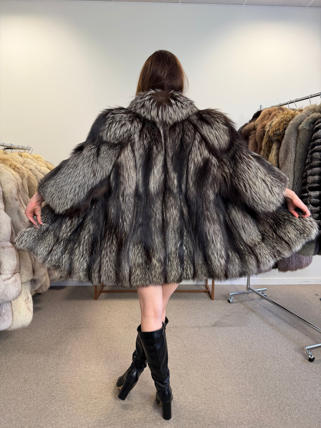 Real Silver Fox Fur Coat, Short Sleeves, Size XL