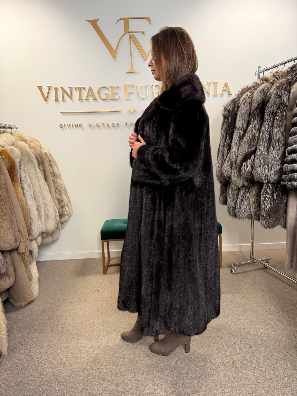 Dark Brown Mink Fur Coat, L/XL, Full Length